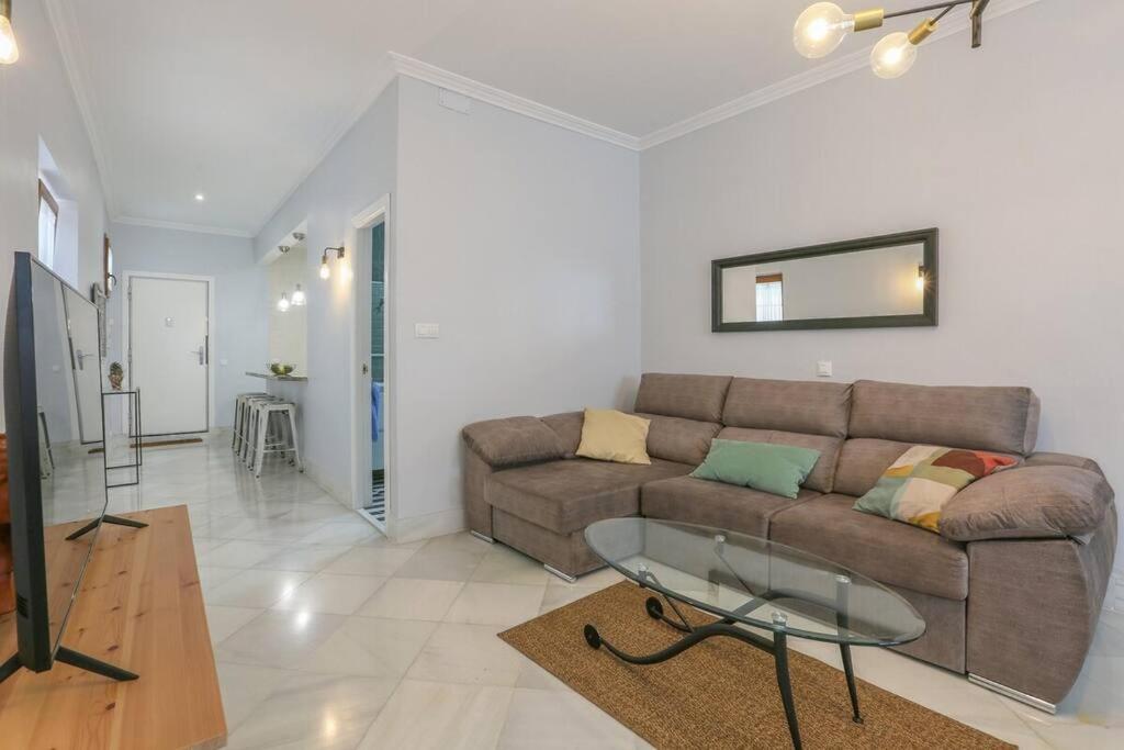 RiverWalk Suites - Puente Triana