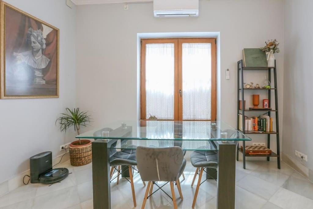RiverWalk Suites - Puente Triana