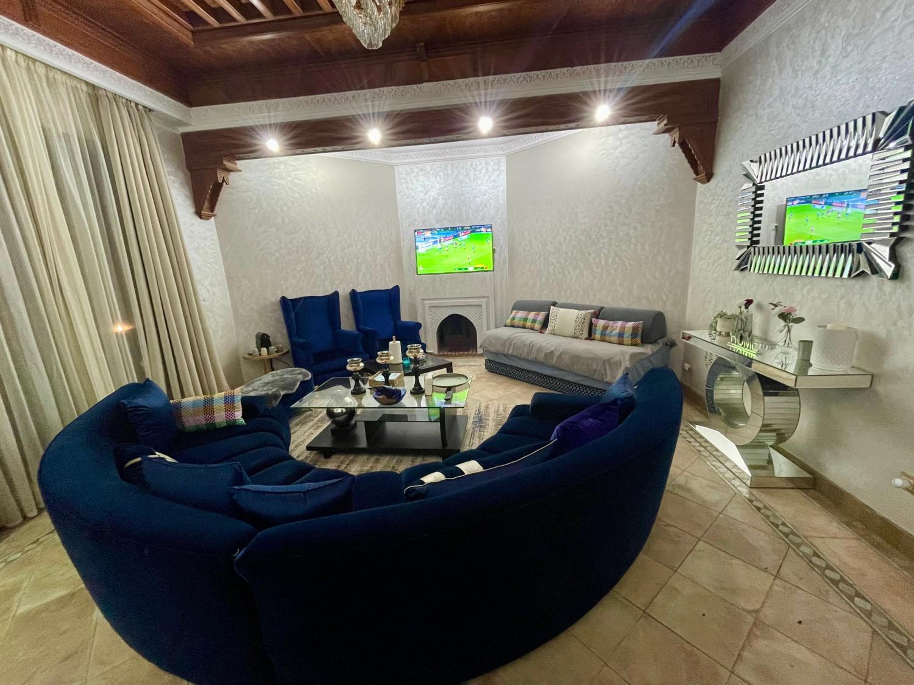 lounge