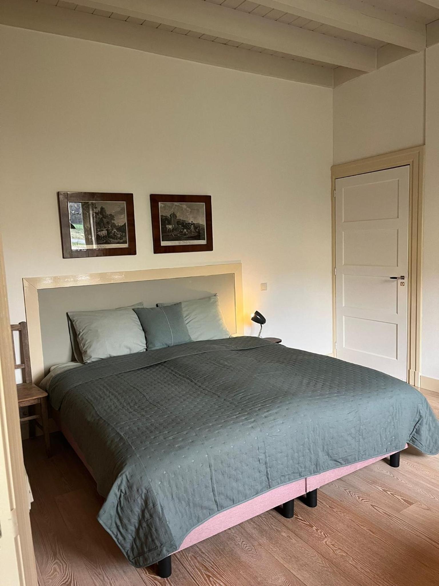 Erve Zonnehoeve B&B en Wijngaard