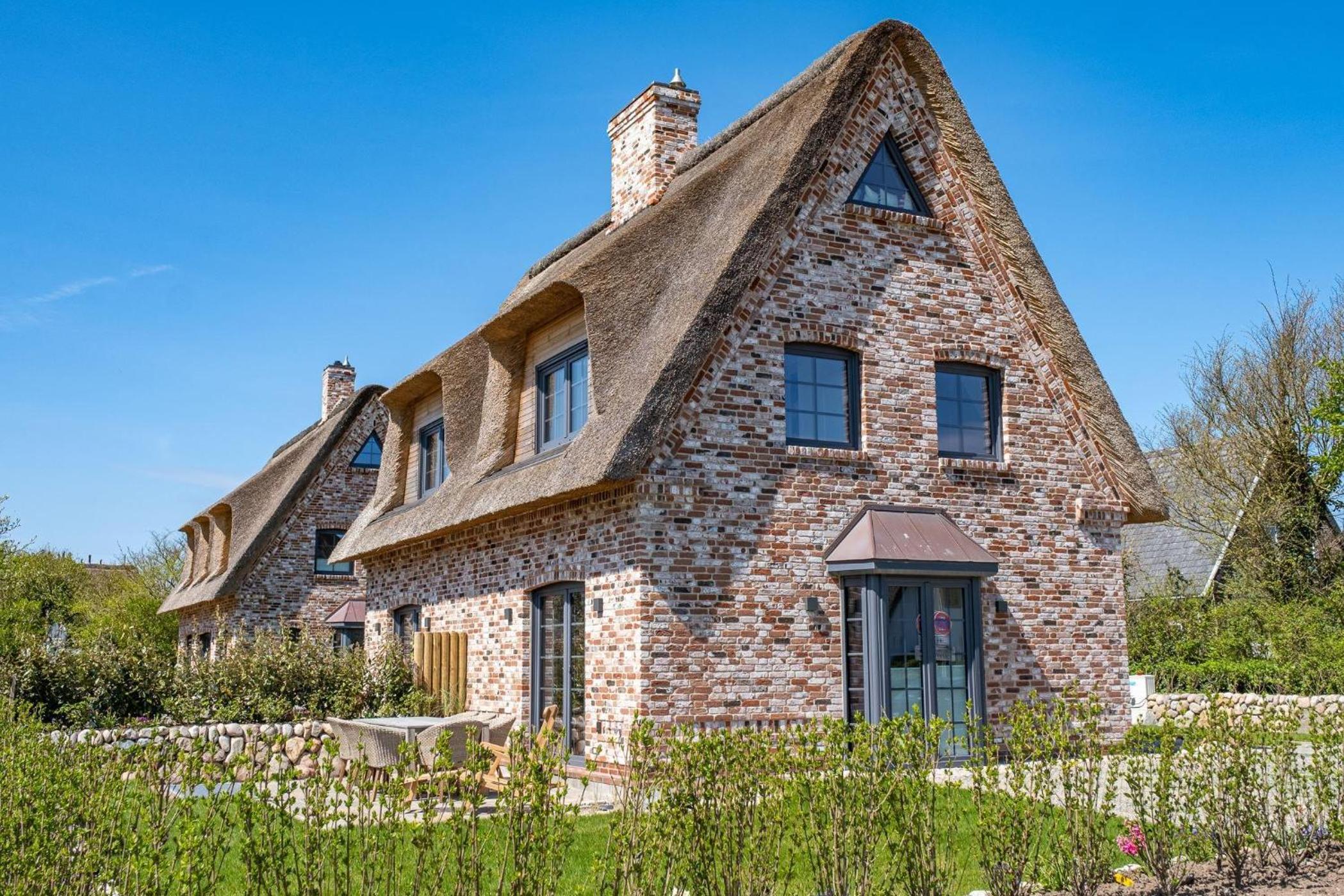 Reethuis-am-Dorfteich-Ferienhaus-Stephanie-01