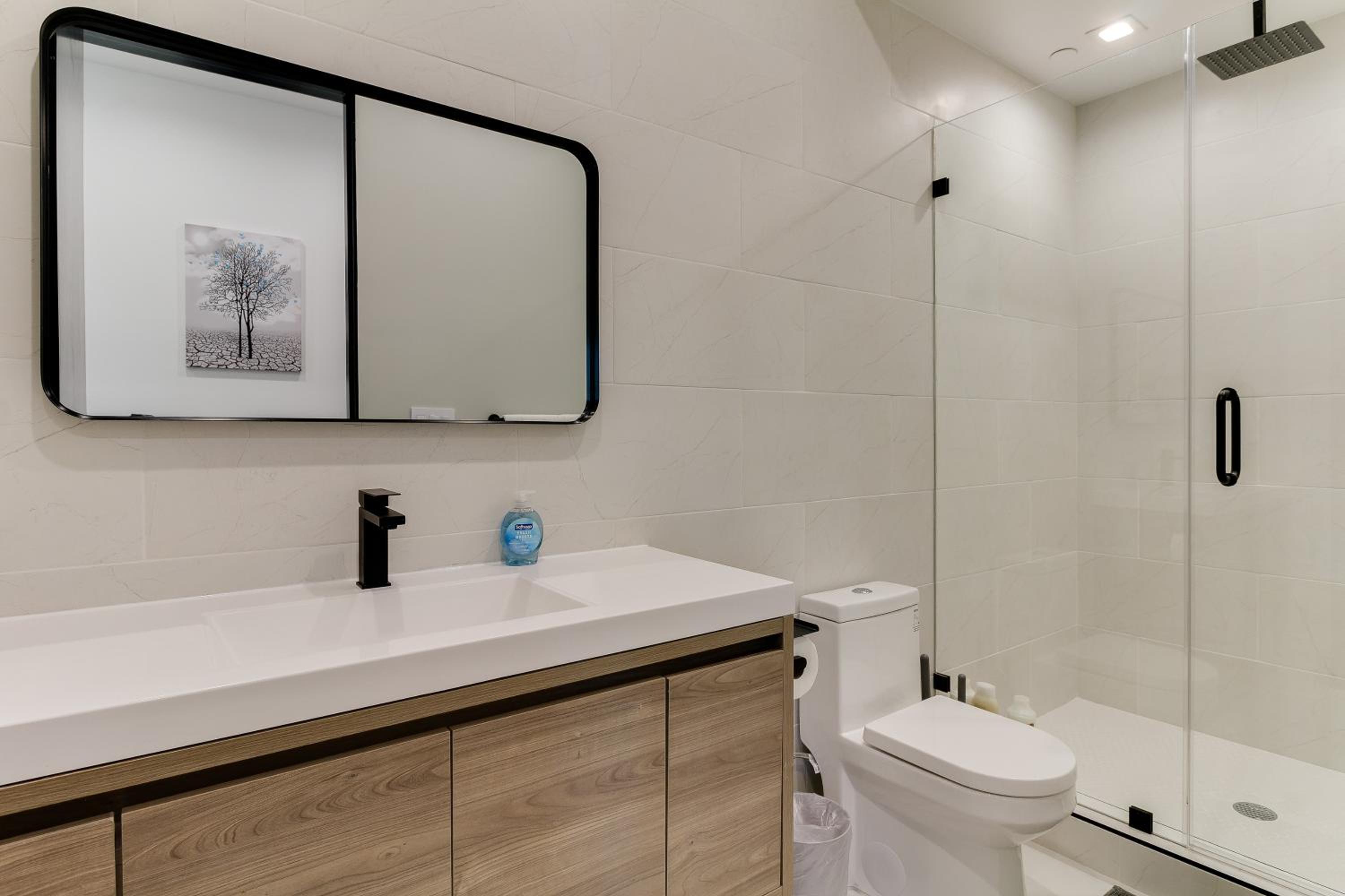 Brand New Modern 4 Bedroom House Pickfair Village