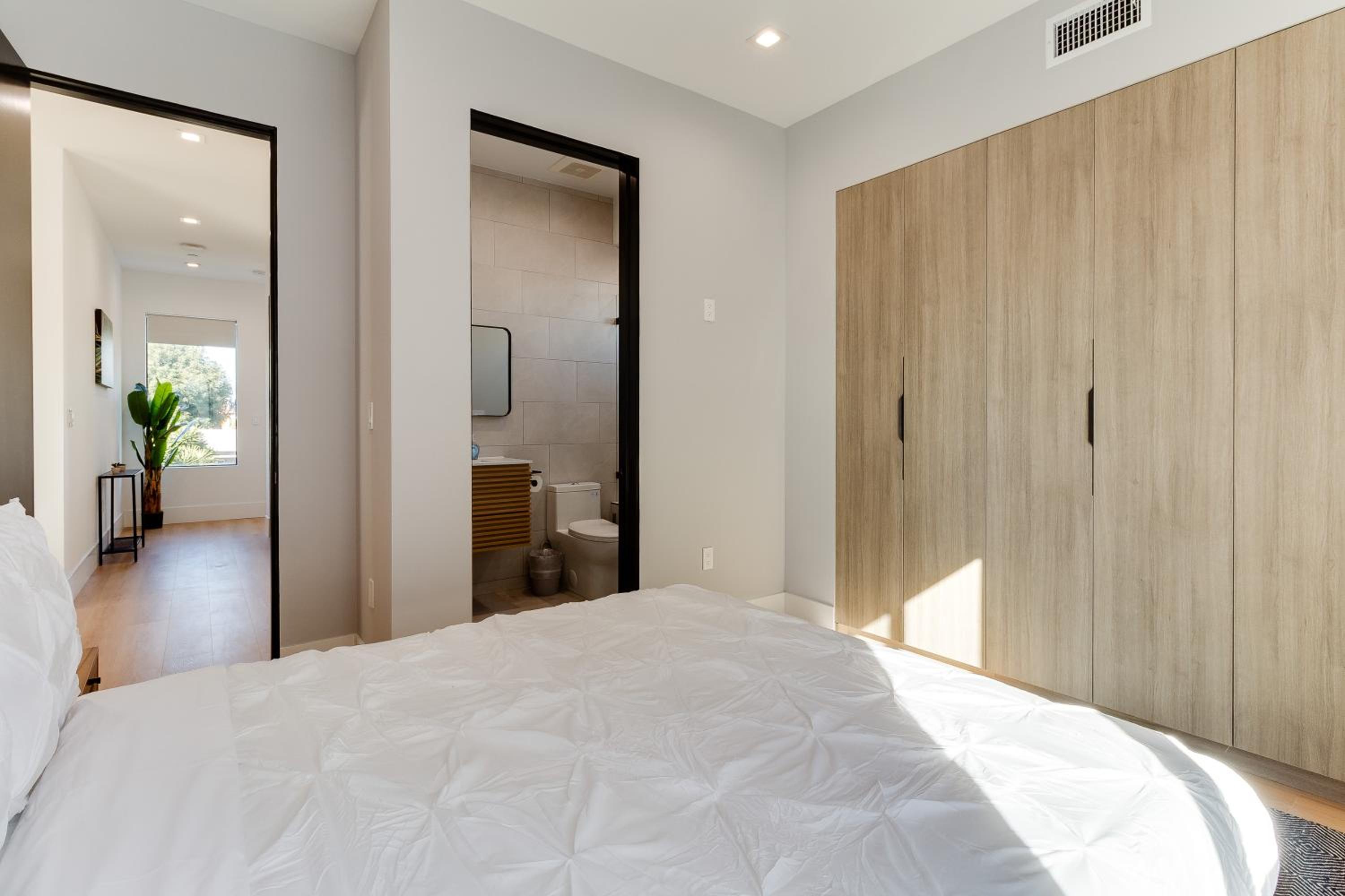 Brand New Modern 4 Bedroom House Pickfair Village