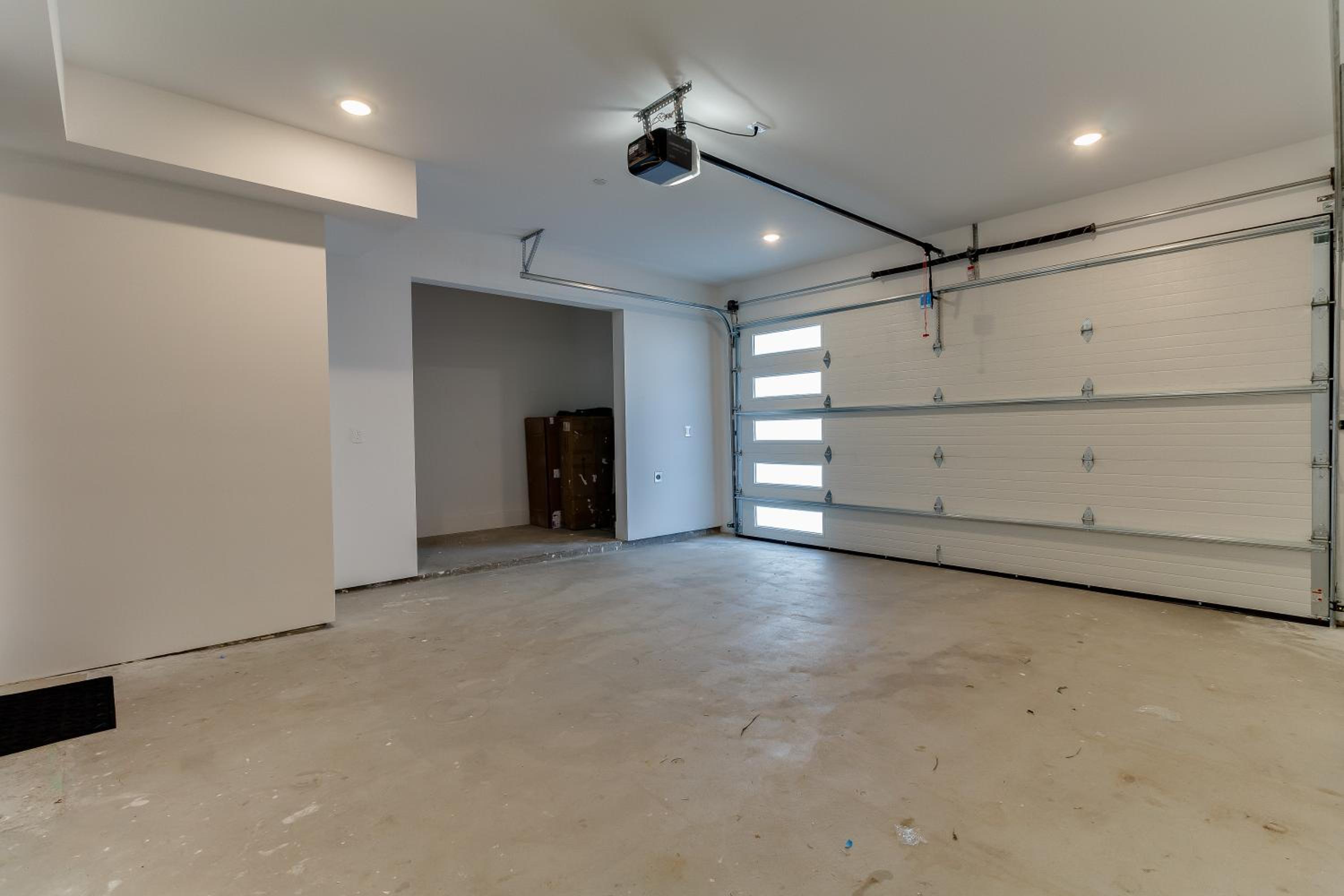 Brand New Modern 4 Bedroom House Pickfair Village