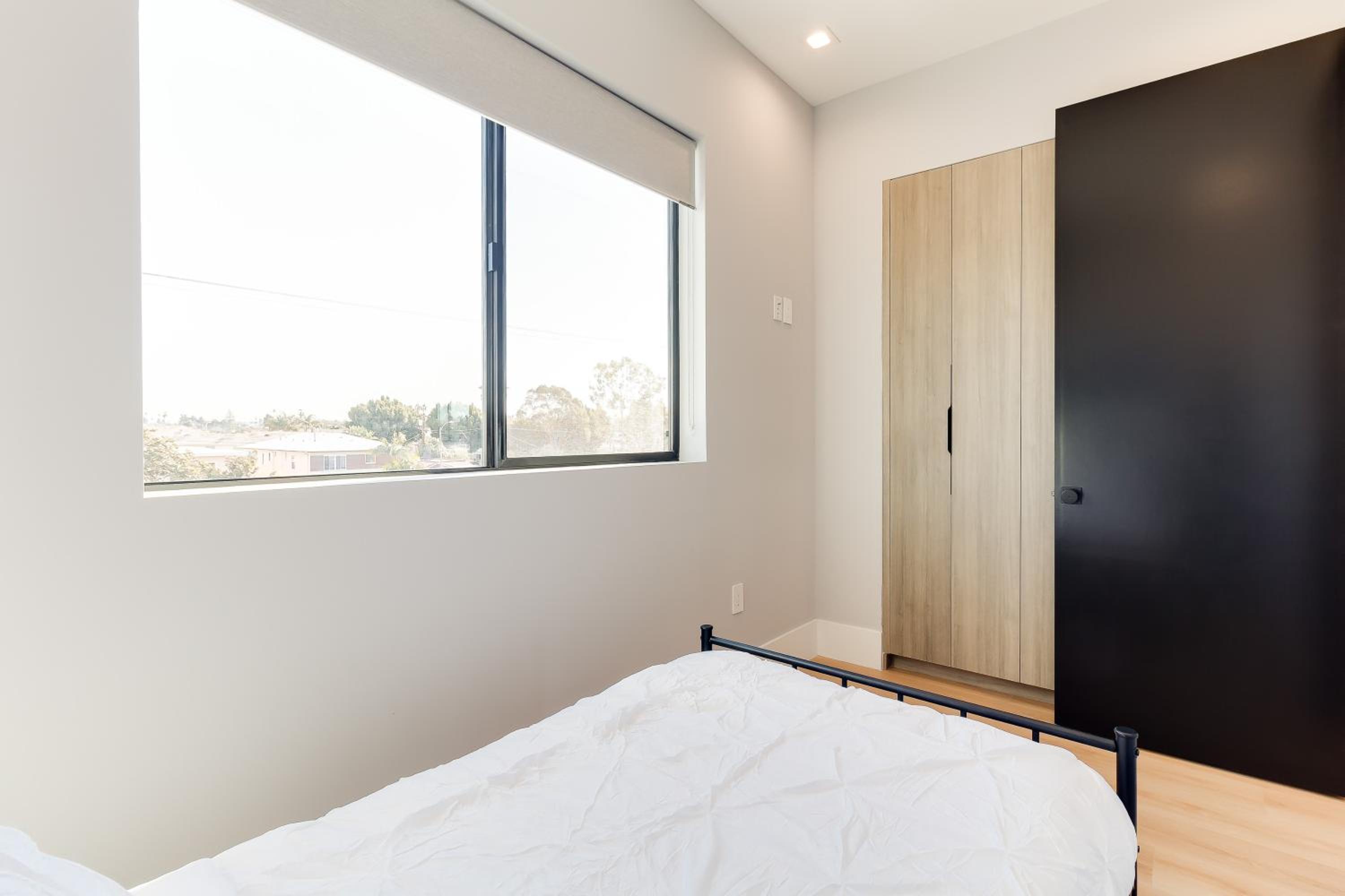 Brand New Modern 5 Bedroom House Pickfair Village
