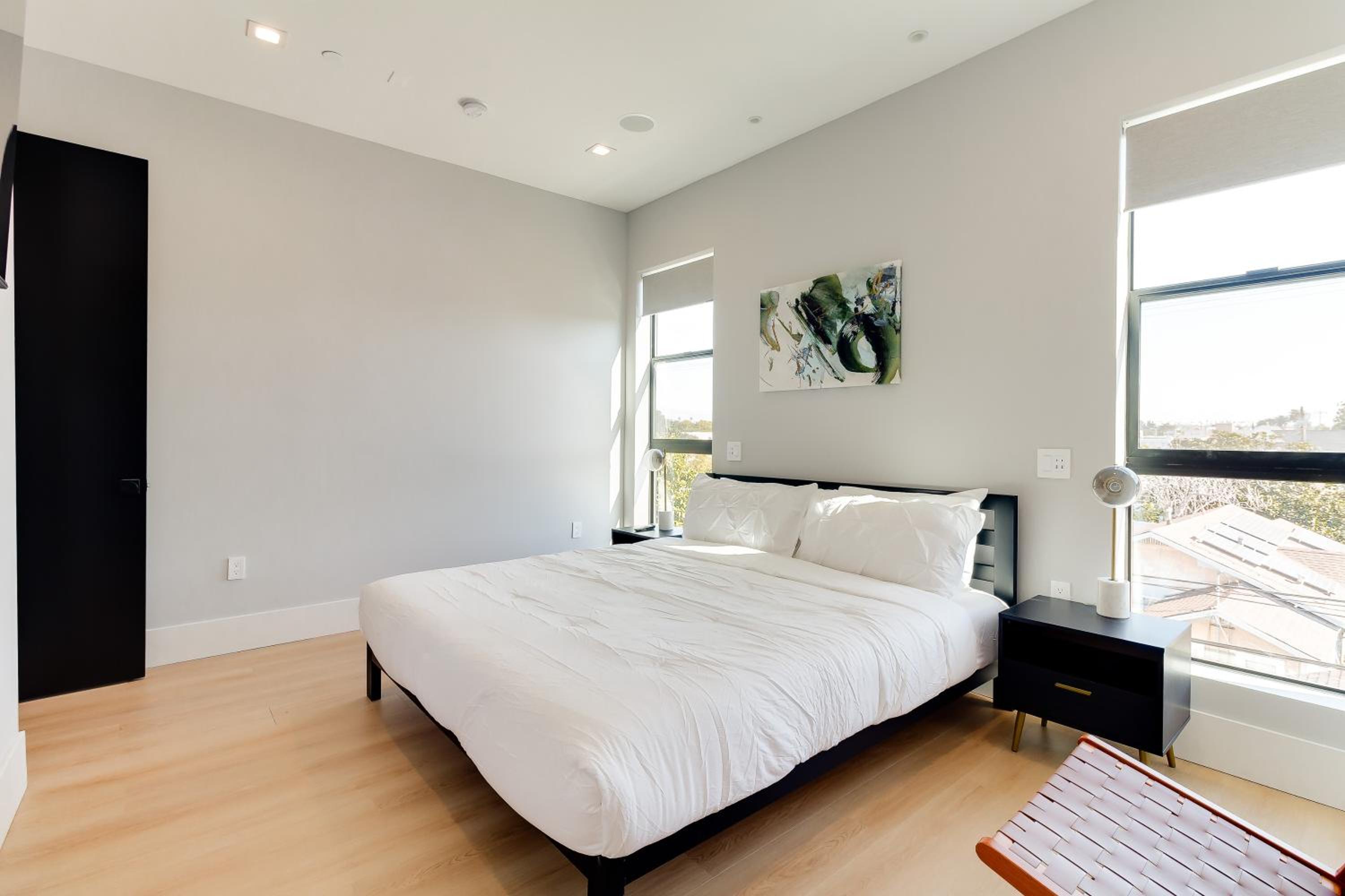 Brand New Modern 5 Bedroom House Pickfair Village