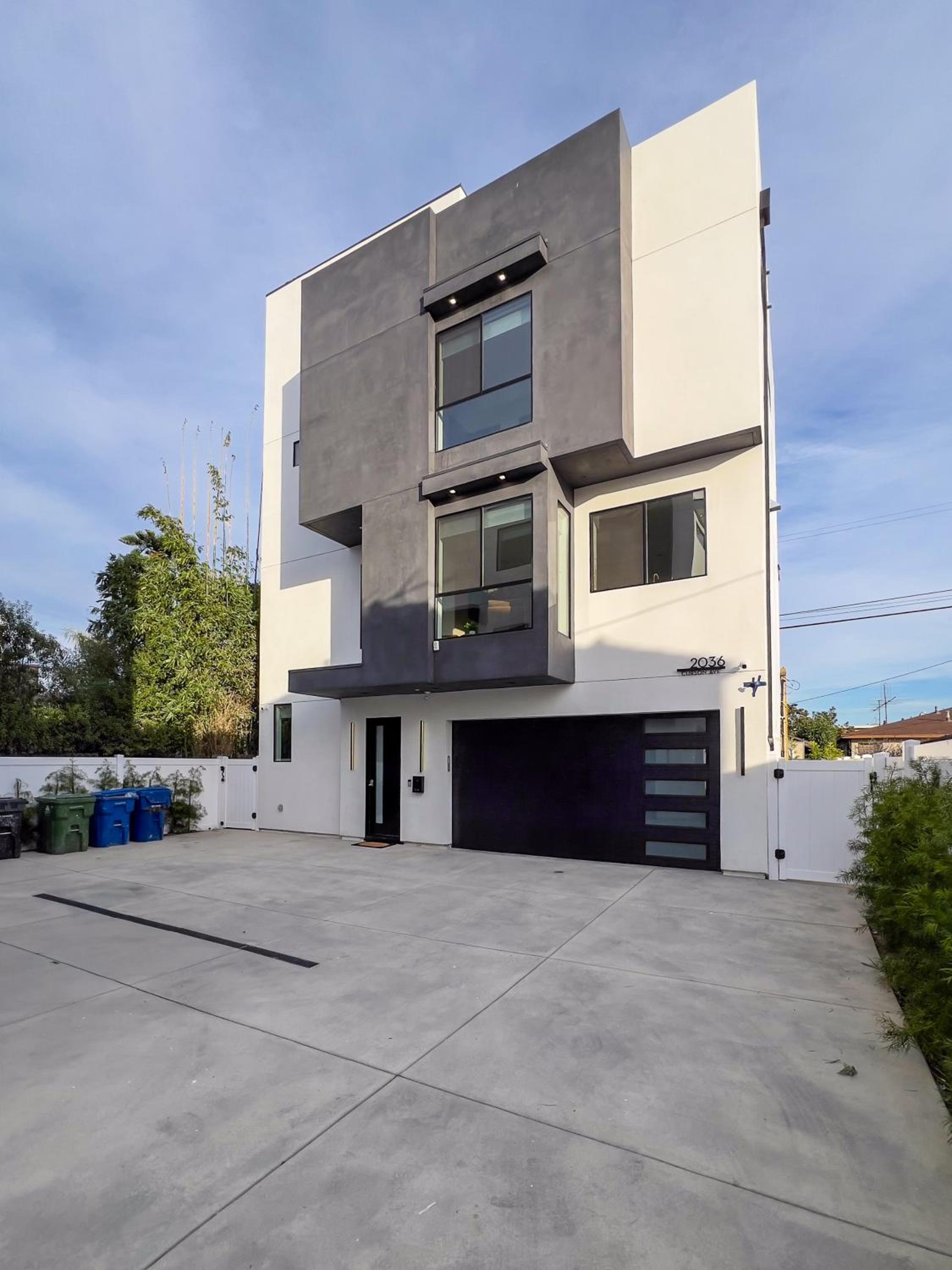 Brand New Modern 5 Bedroom House Pickfair Village