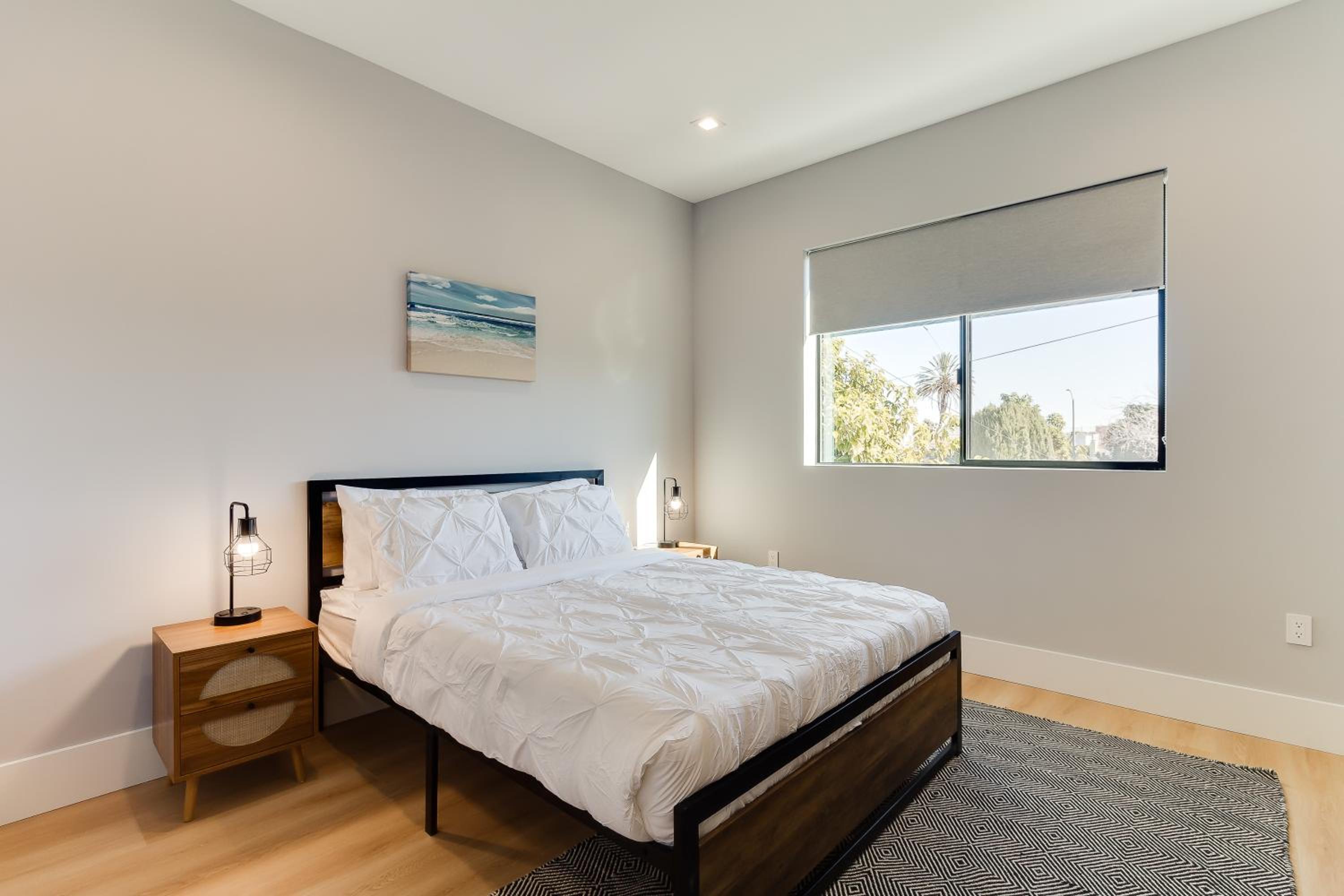 Brand New Modern 5 Bedroom House Pickfair Village