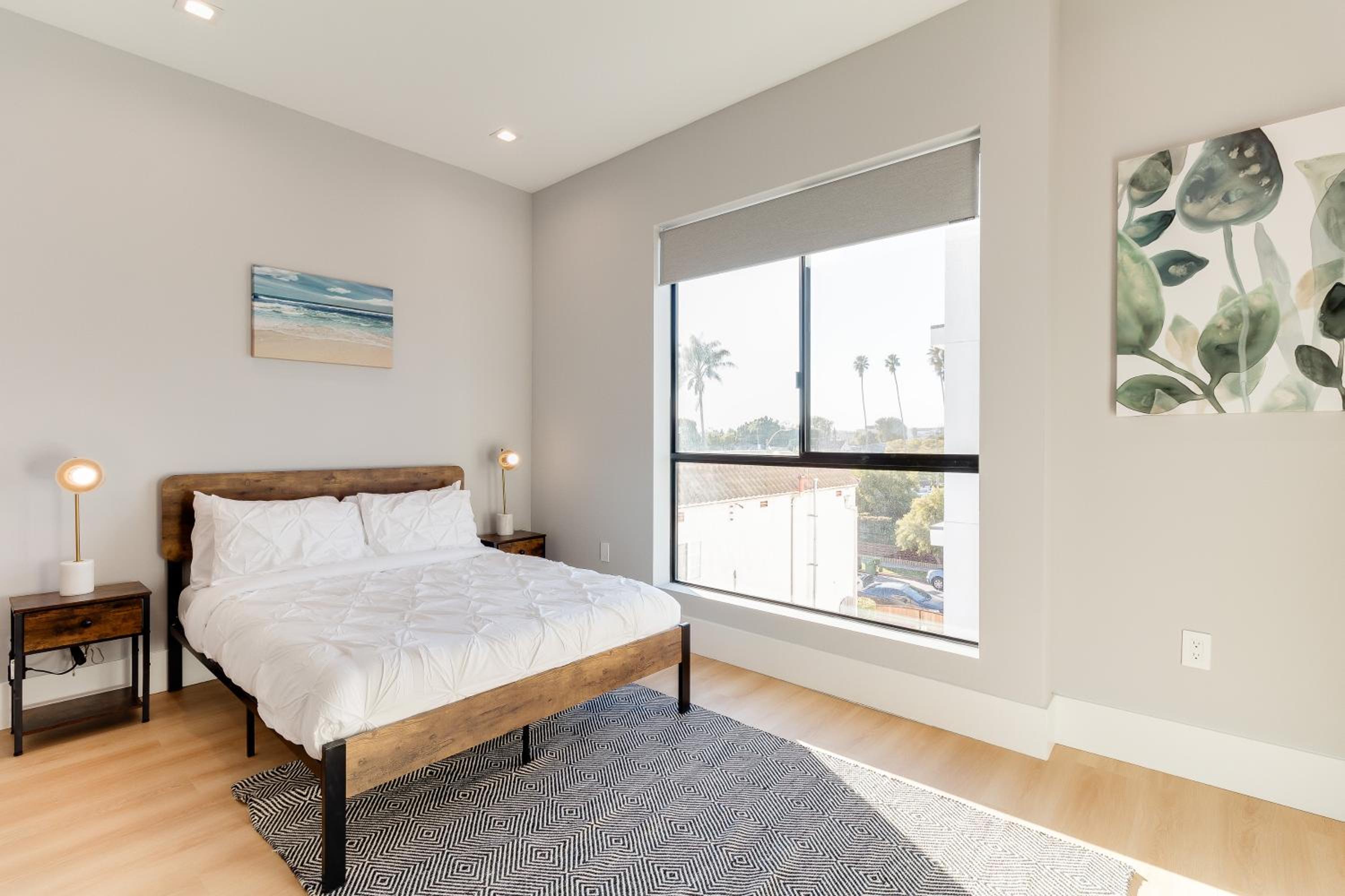 Brand New Modern 5 Bedroom House Pickfair Village