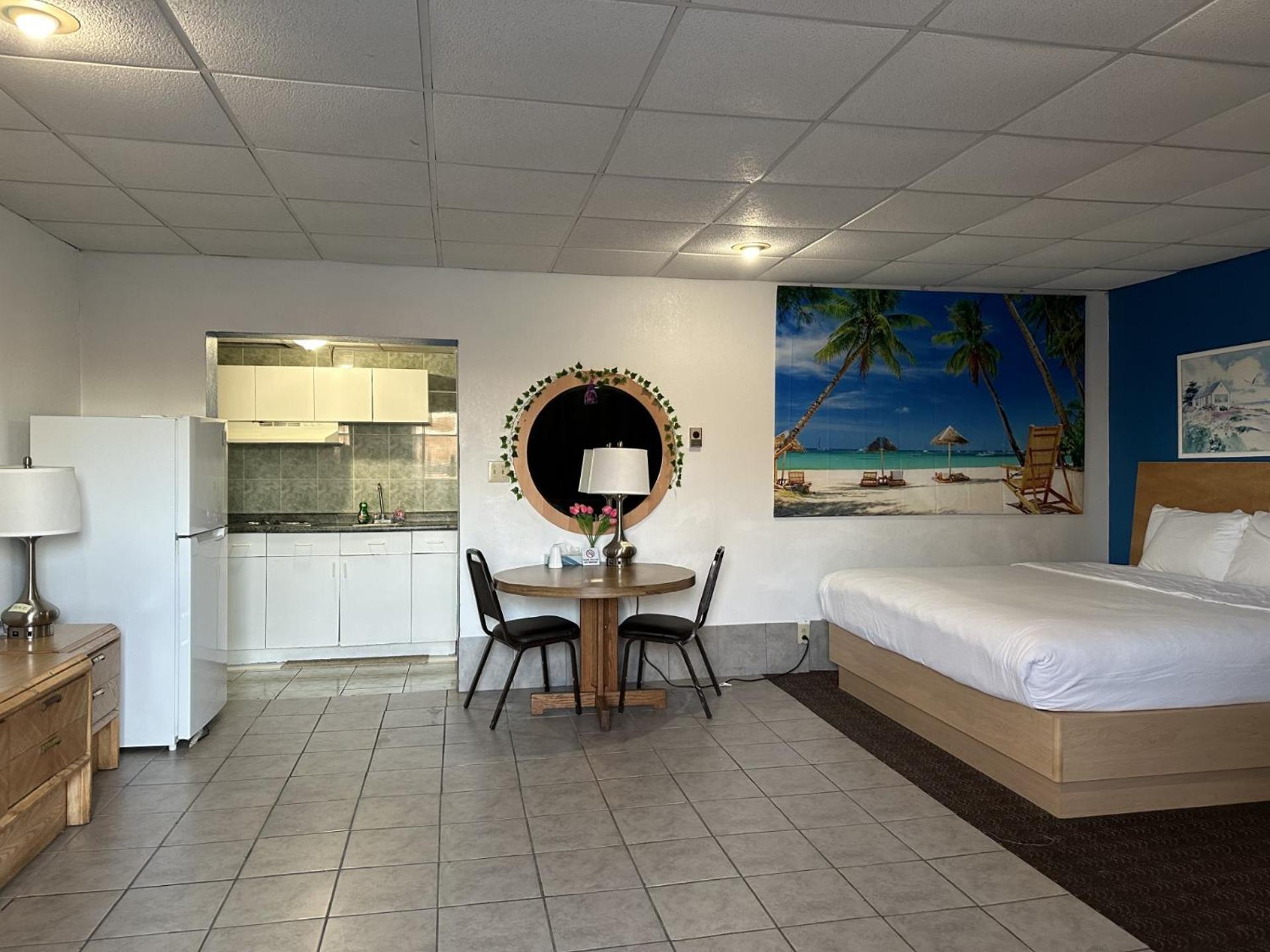 Tides Inn at Stehli Beach