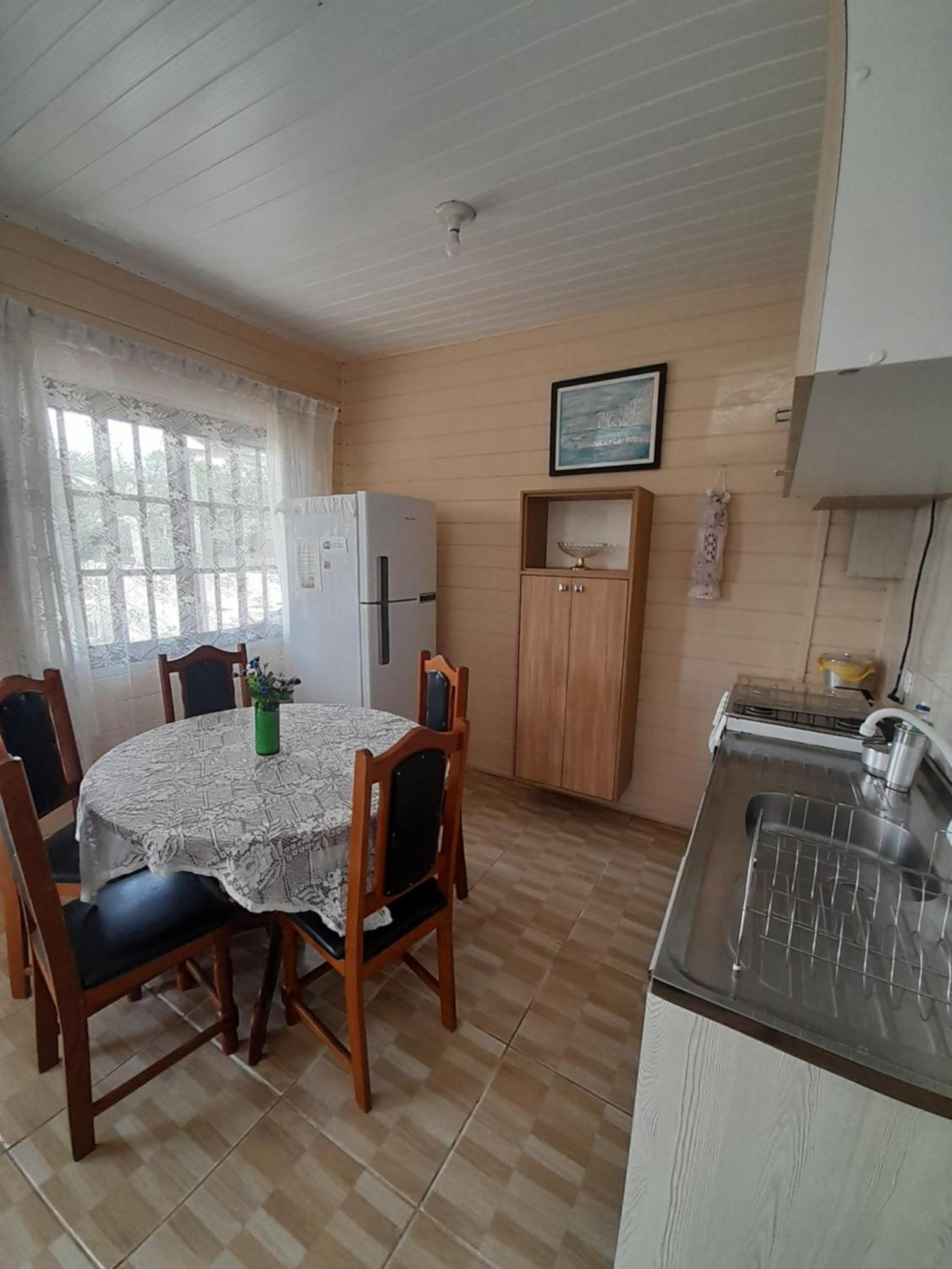 Casa Azul aconchegante, próx. a praia, Wi-Fi 300mb