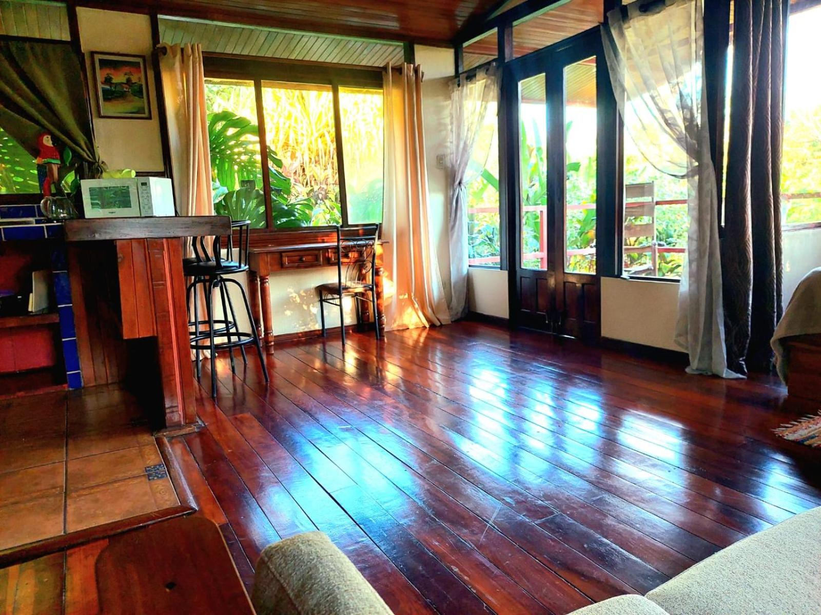 Eden Atenas Costa Rica