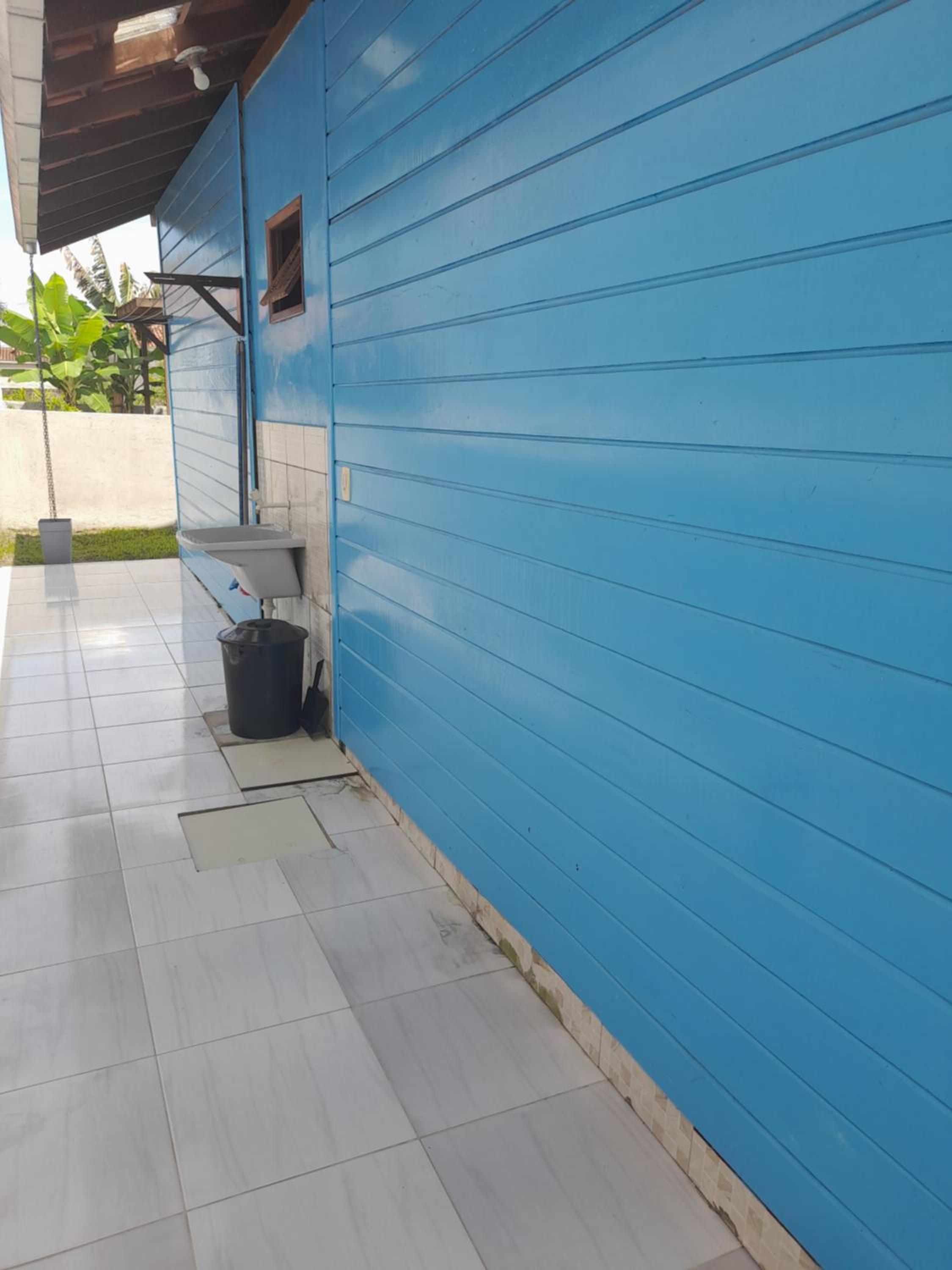 Casa Azul aconchegante, próx. a praia, Wi-Fi 300mb