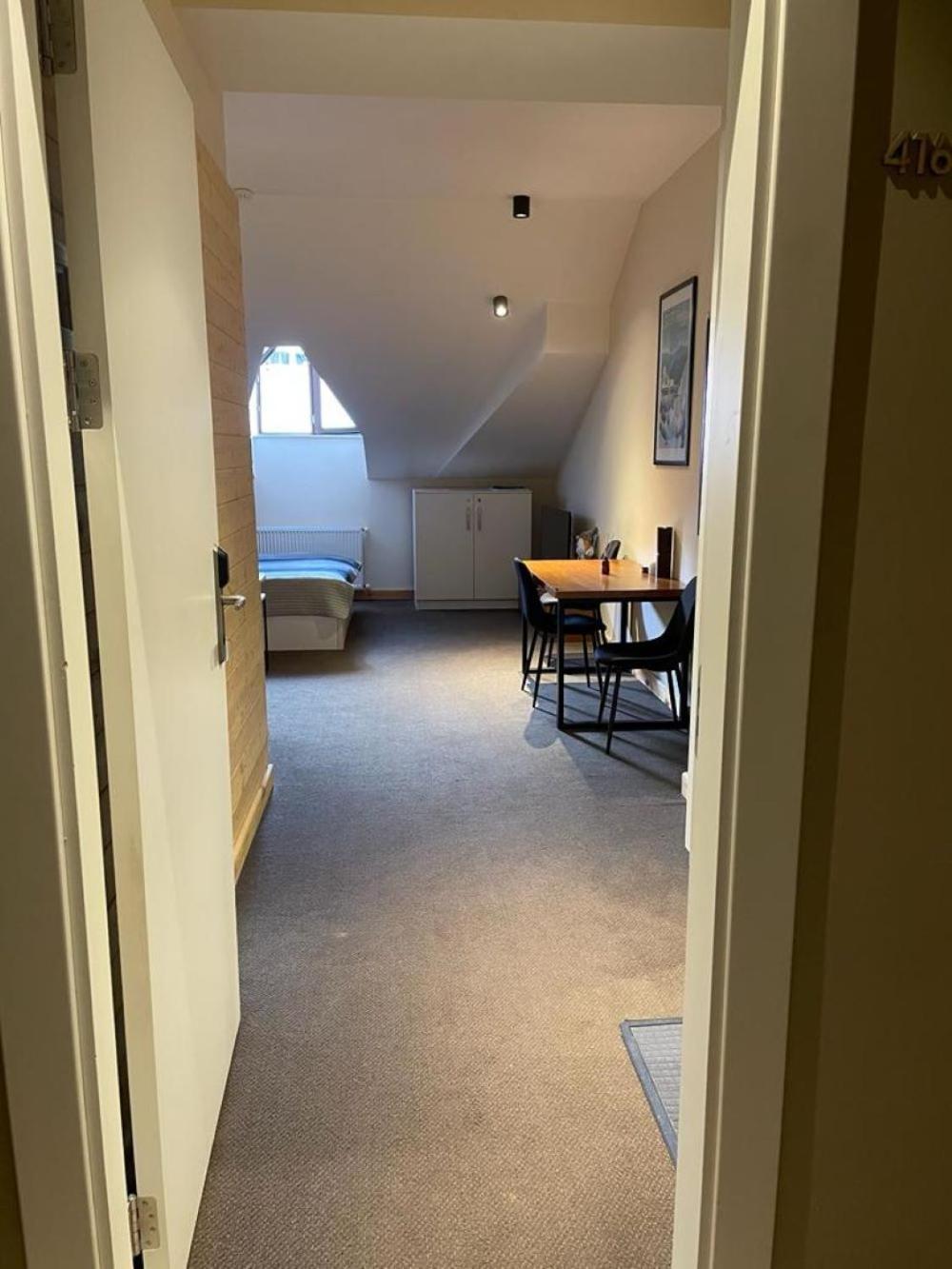 Evdo Apartments Mansard in Suite view 2