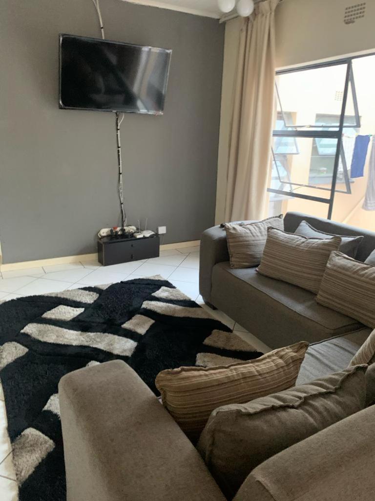 4 Bedroomed, Townhouse