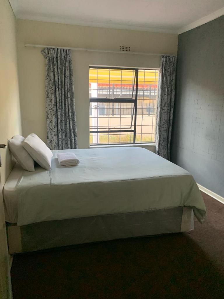 4 Bedroomed, Townhouse