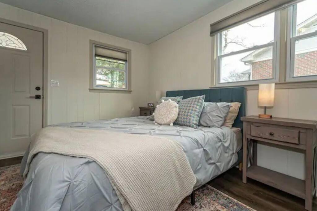 Pet Friendly House with Bike Trail Access and Huge Fenced Yard, photo 35