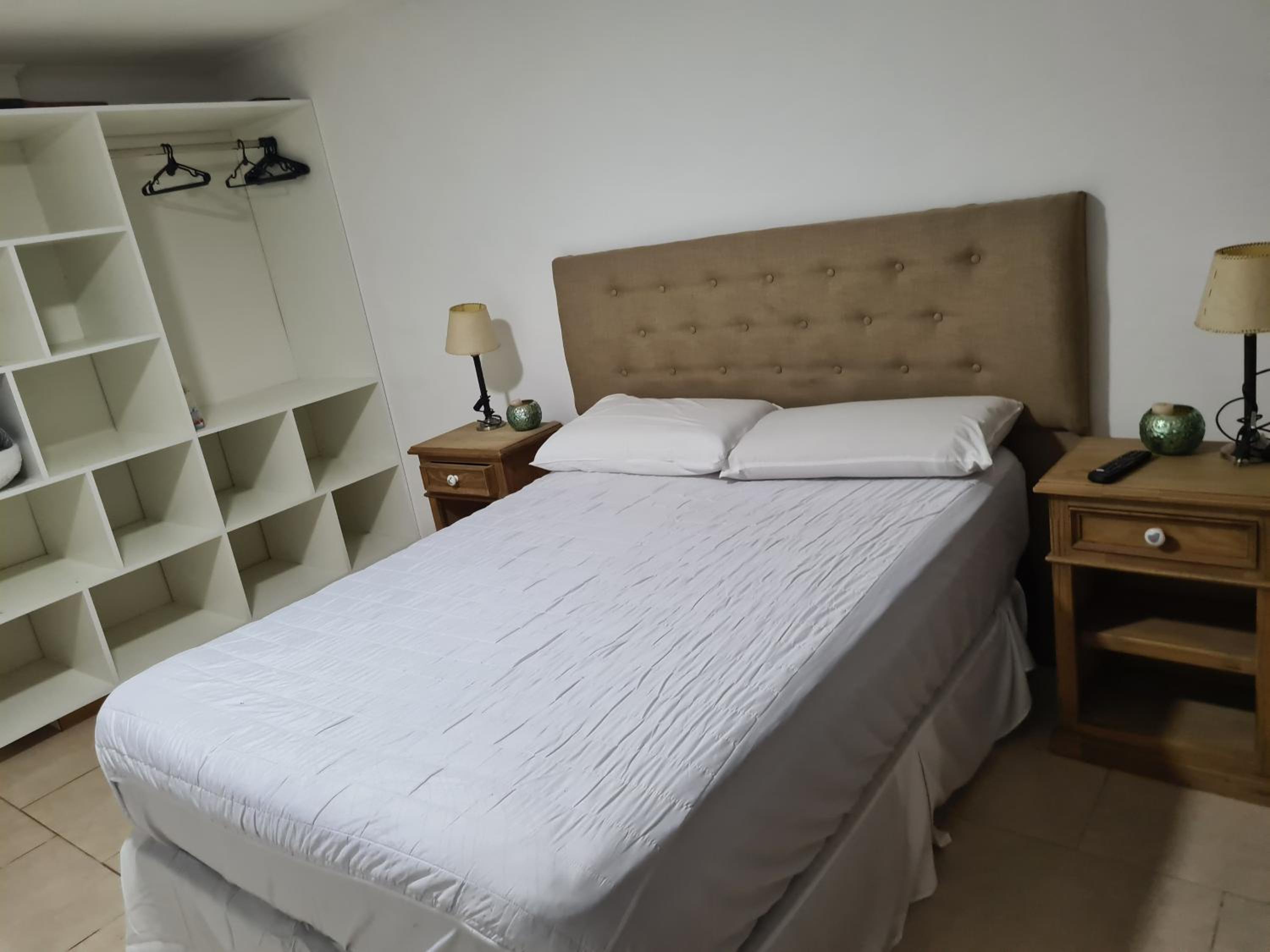 Alquilo casa