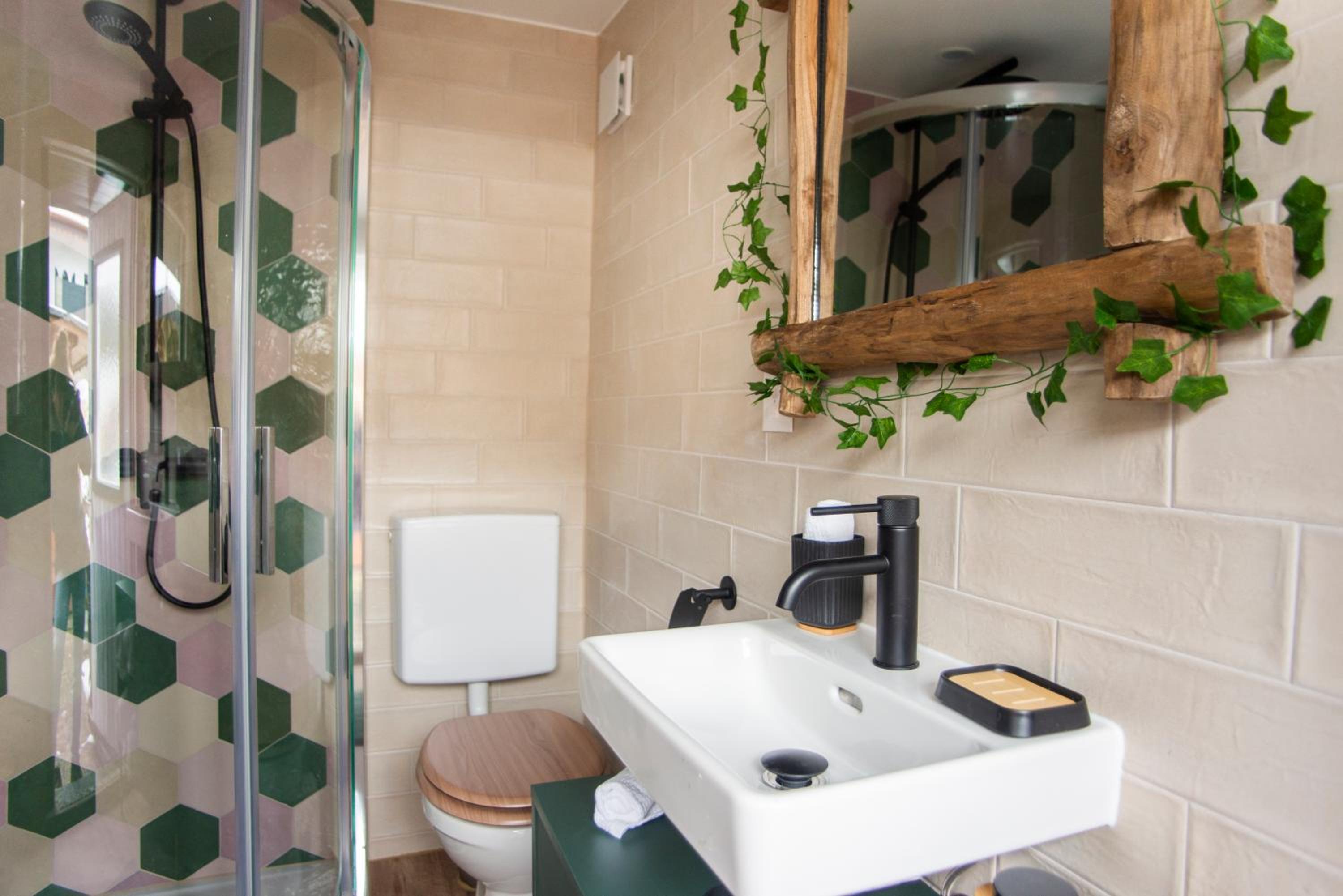 Le Chalet Bed&Bath -Chez Les Alfreds