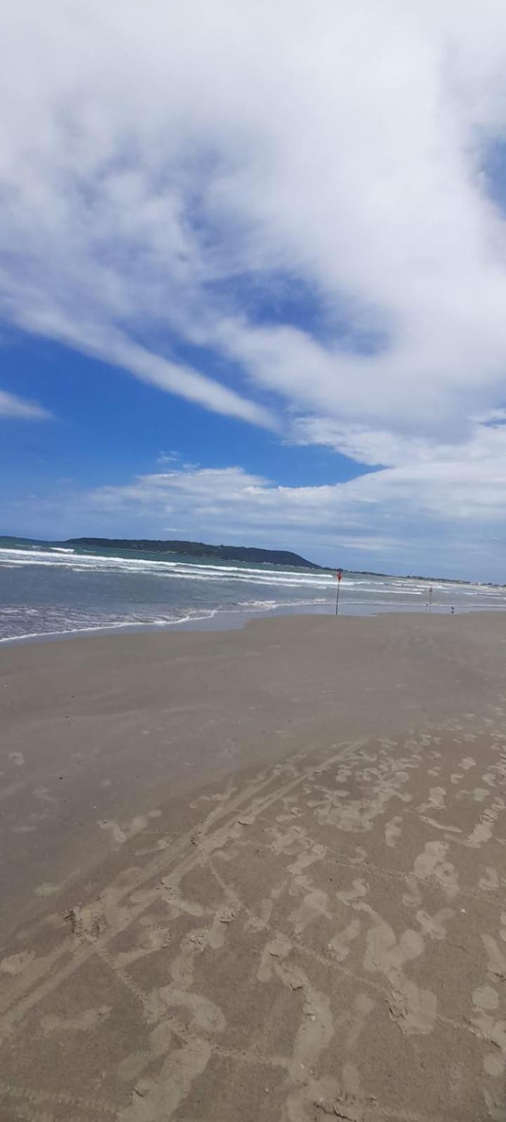 Apartamento Praia da Pinheira, 500m do mar.