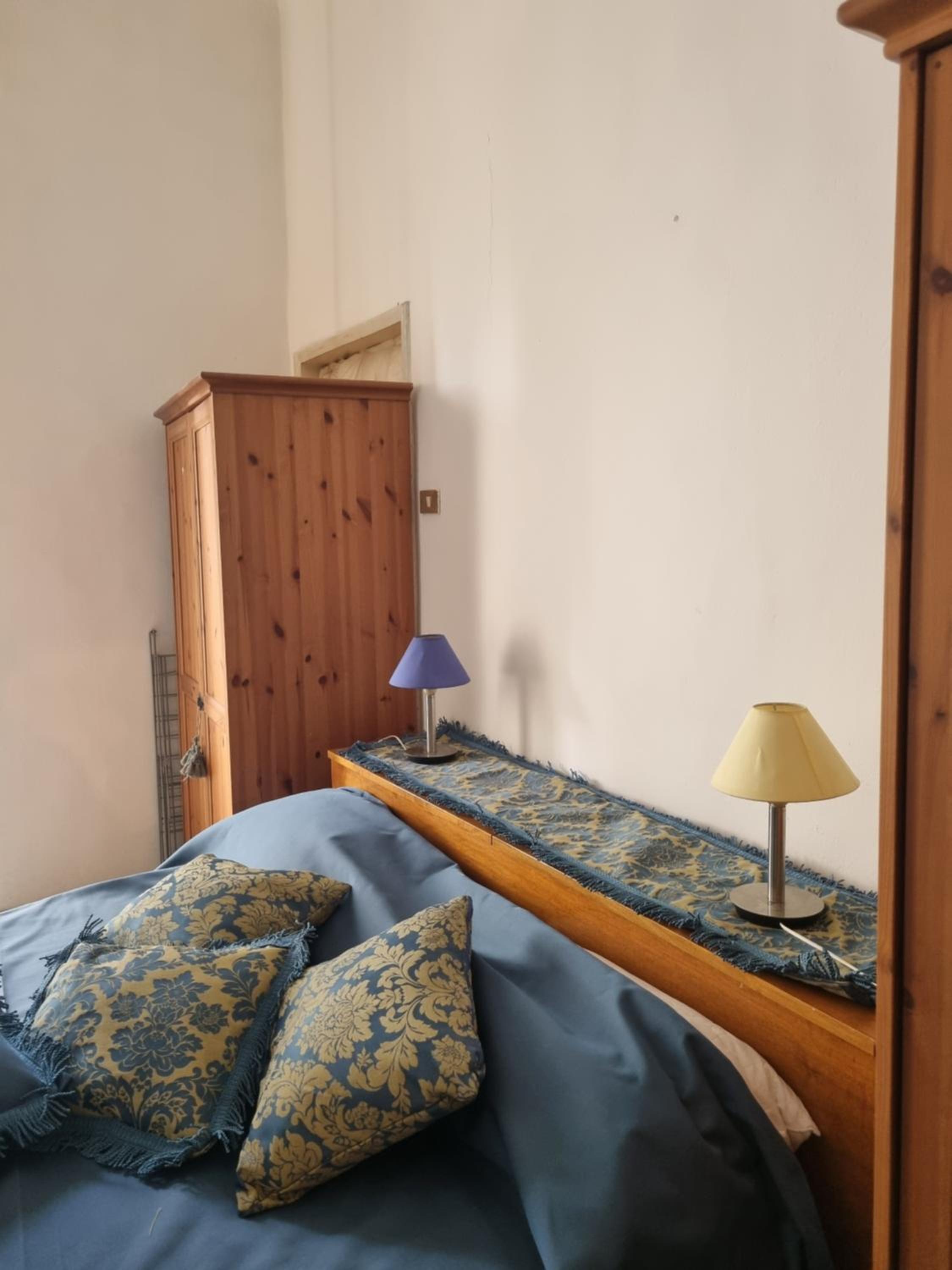 LA SEDE DELL'ARTE Monolocale Studio e Camere in Torre Medievale vicino a Duomo e Piazza Signoria