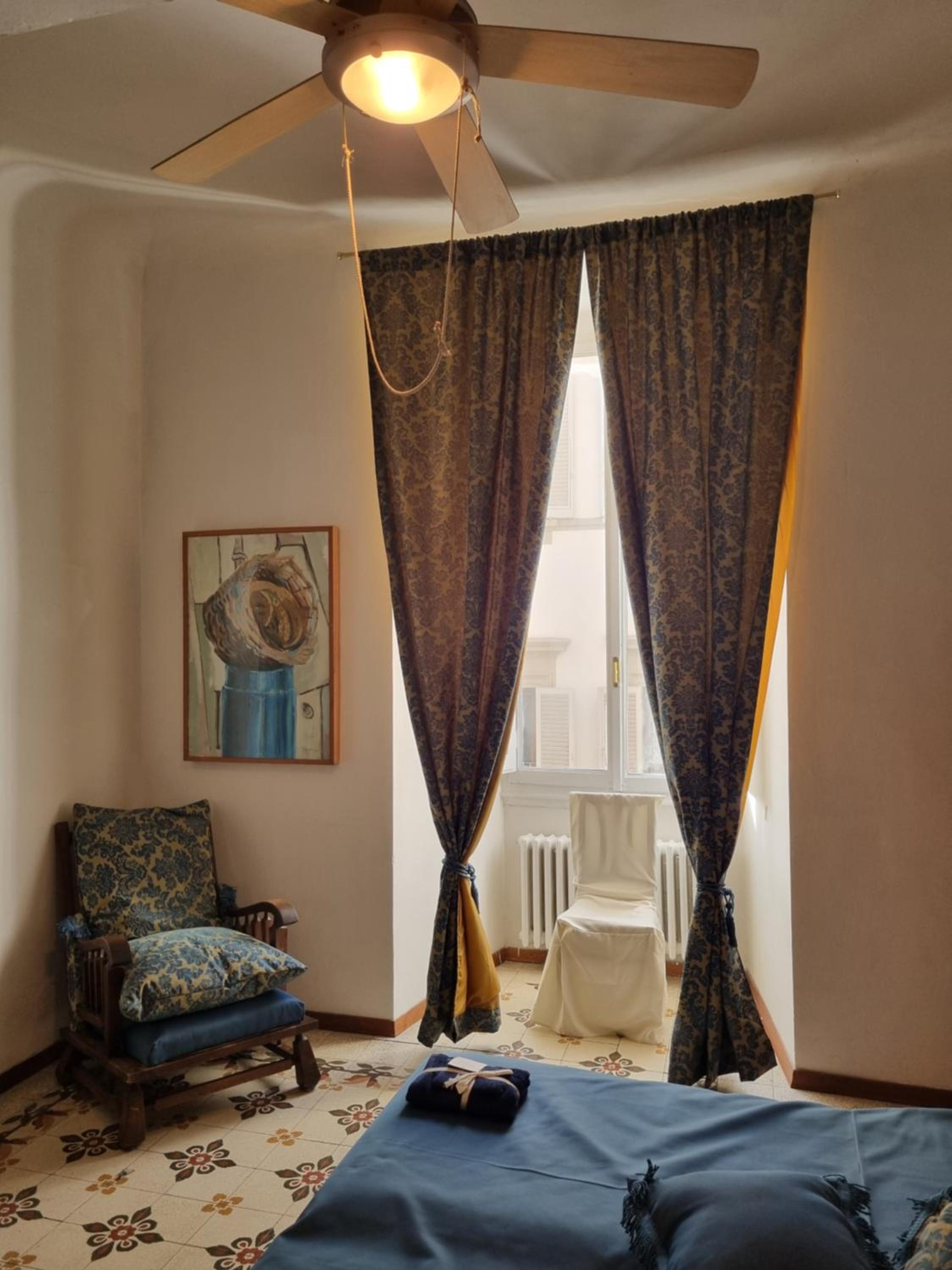 LA SEDE DELL'ARTE Monolocale Studio e Camere in Torre Medievale vicino a Duomo e Piazza Signoria