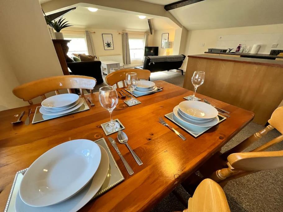 The Hideaway Holywell 1