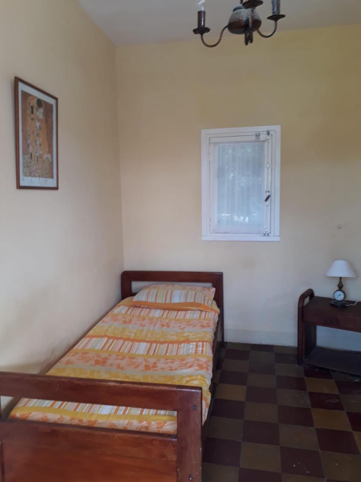 Flor de Lis mini room