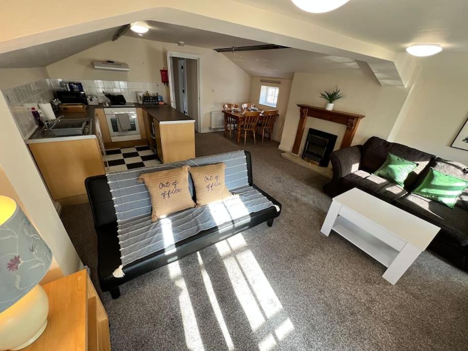 The Hideaway Holywell 1