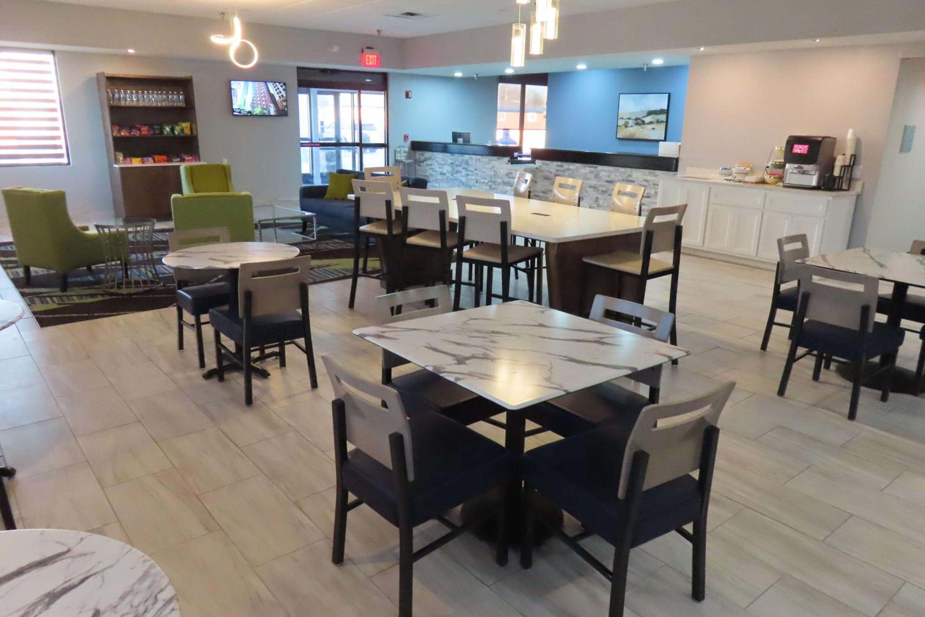 Childress Vacations - Best Western Childress West Hotel - Property Image 2