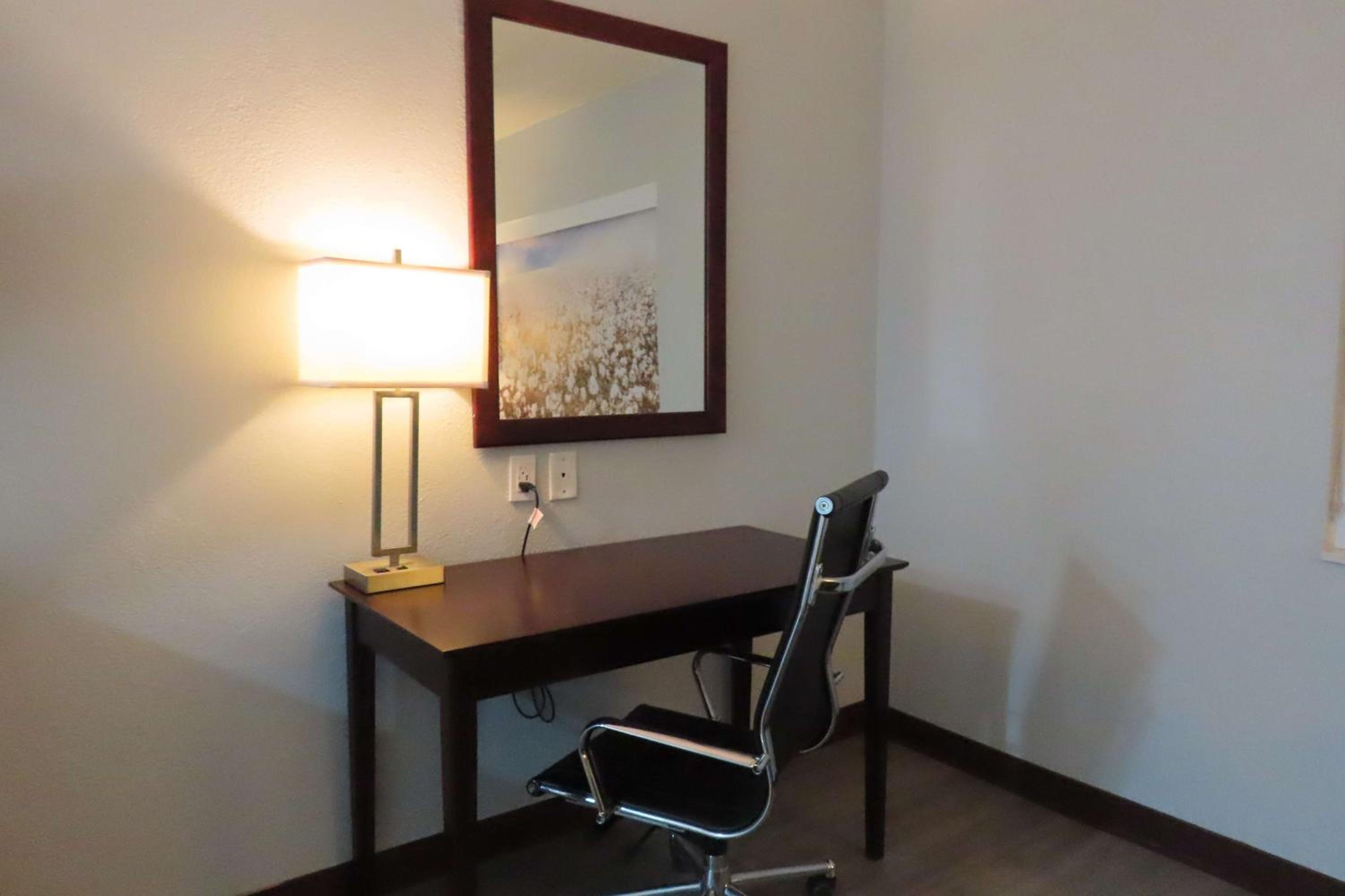 Childress Vacations - Best Western Childress West Hotel - Property Image 2