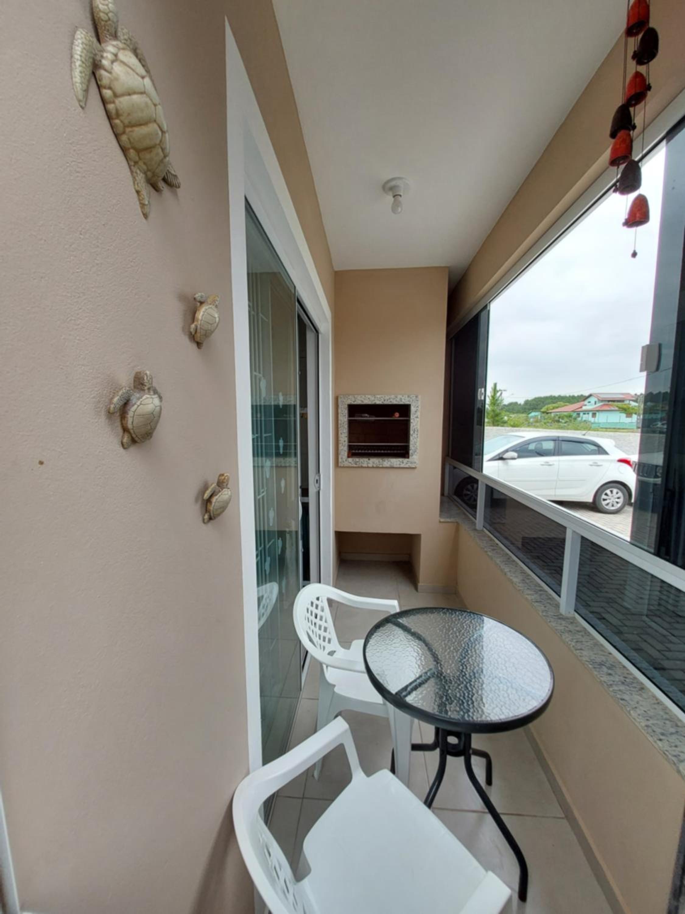 Apartamento Praia da Pinheira, 500m do mar.