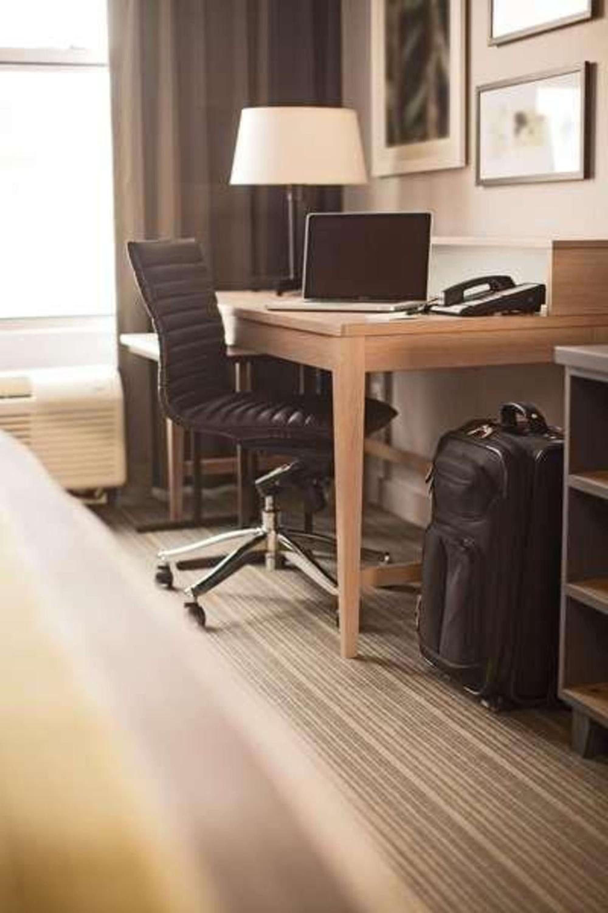 Plymouth Vacations - Country Inn  Suites by Radisson, Minneapolis West, MN - Property Image 3