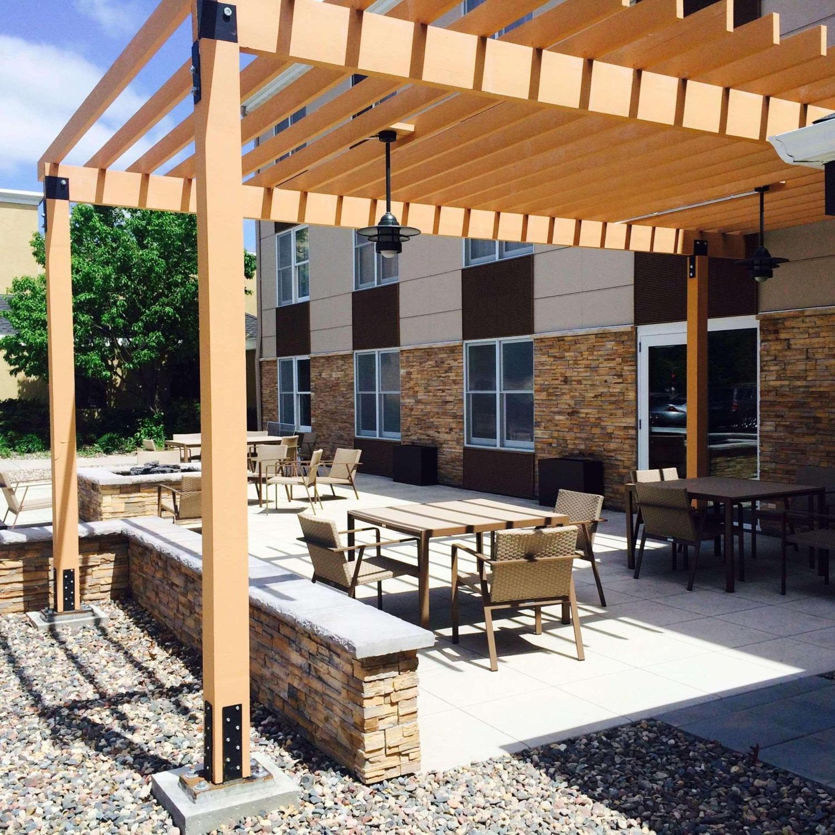 Plymouth Vacations - Country Inn Suites by Radisson, Minneapolis West, MN - Property Image 19