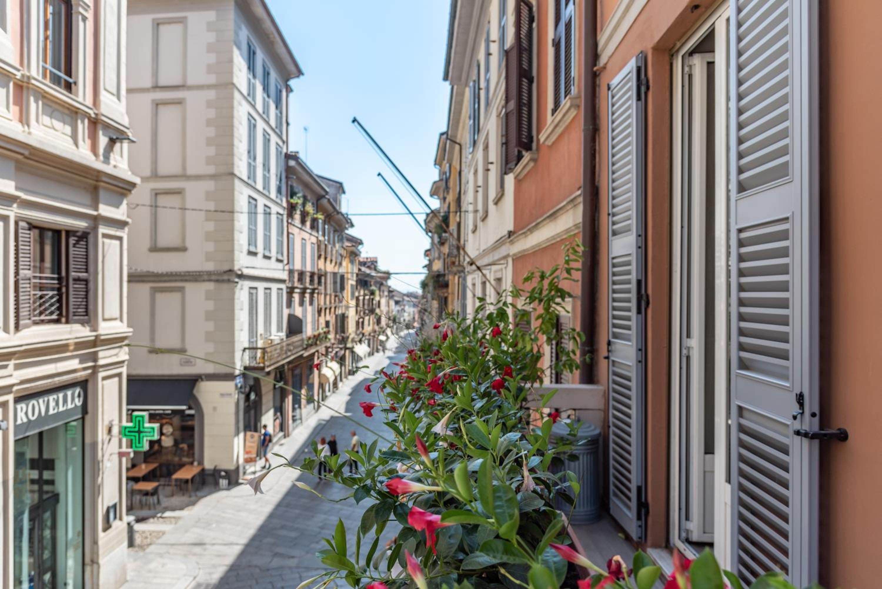 Casa Anna - City Center of Pavia - by HOST4U view 3