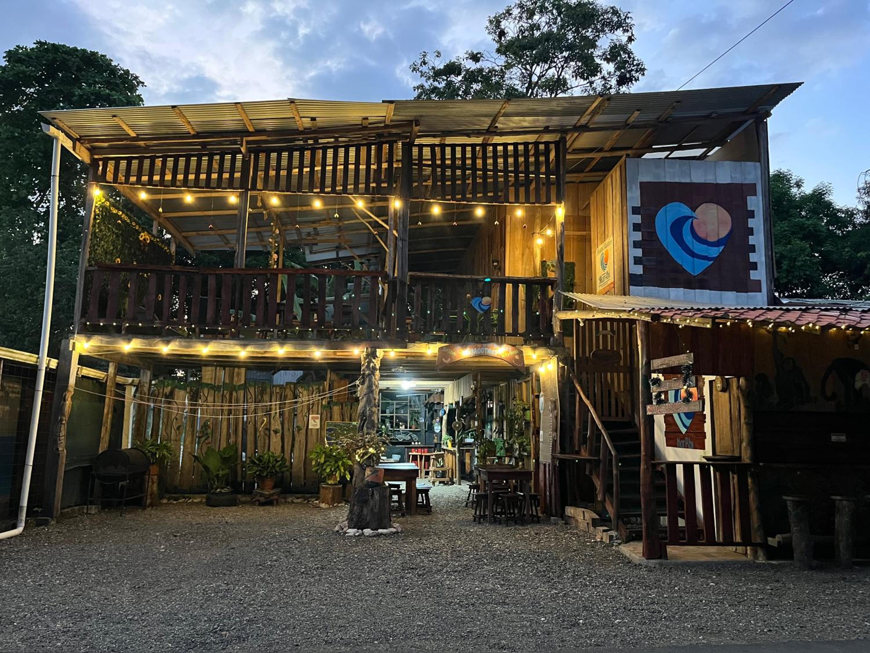 Hostel Rústico MarAbi