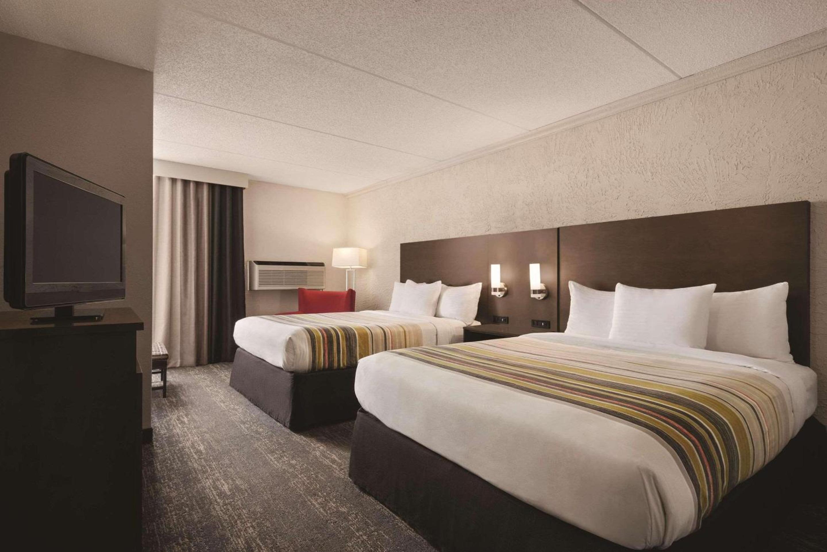 Country Inn  Suites by Radisson, Mt Pleasant-Racine West, WI - Property Image 81