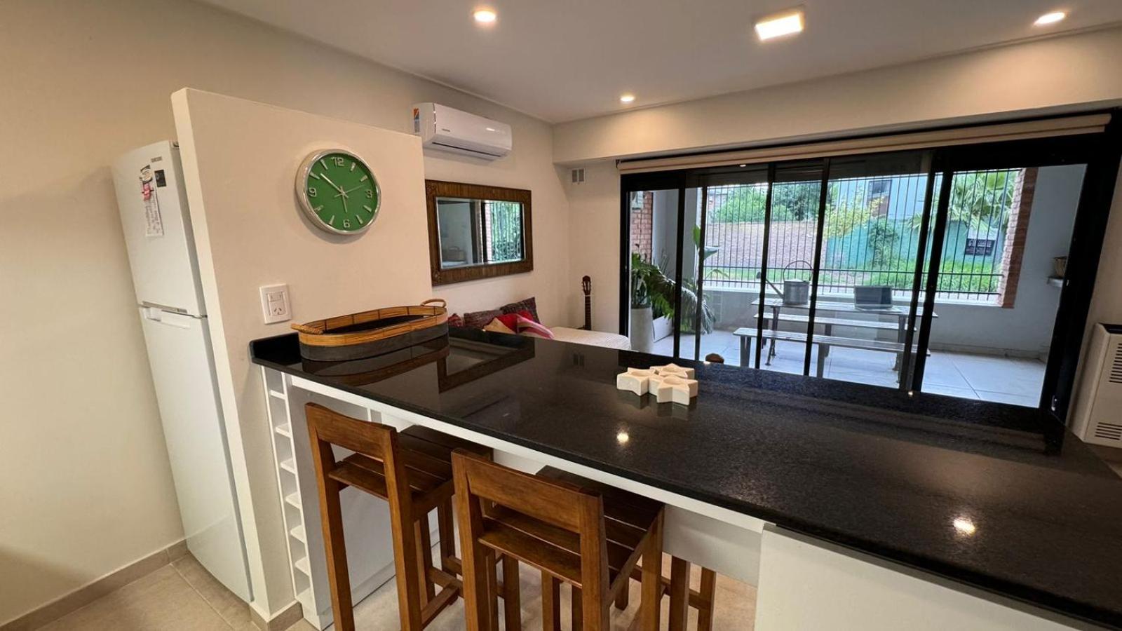 Casita moderna, equipada y excelente ubicación