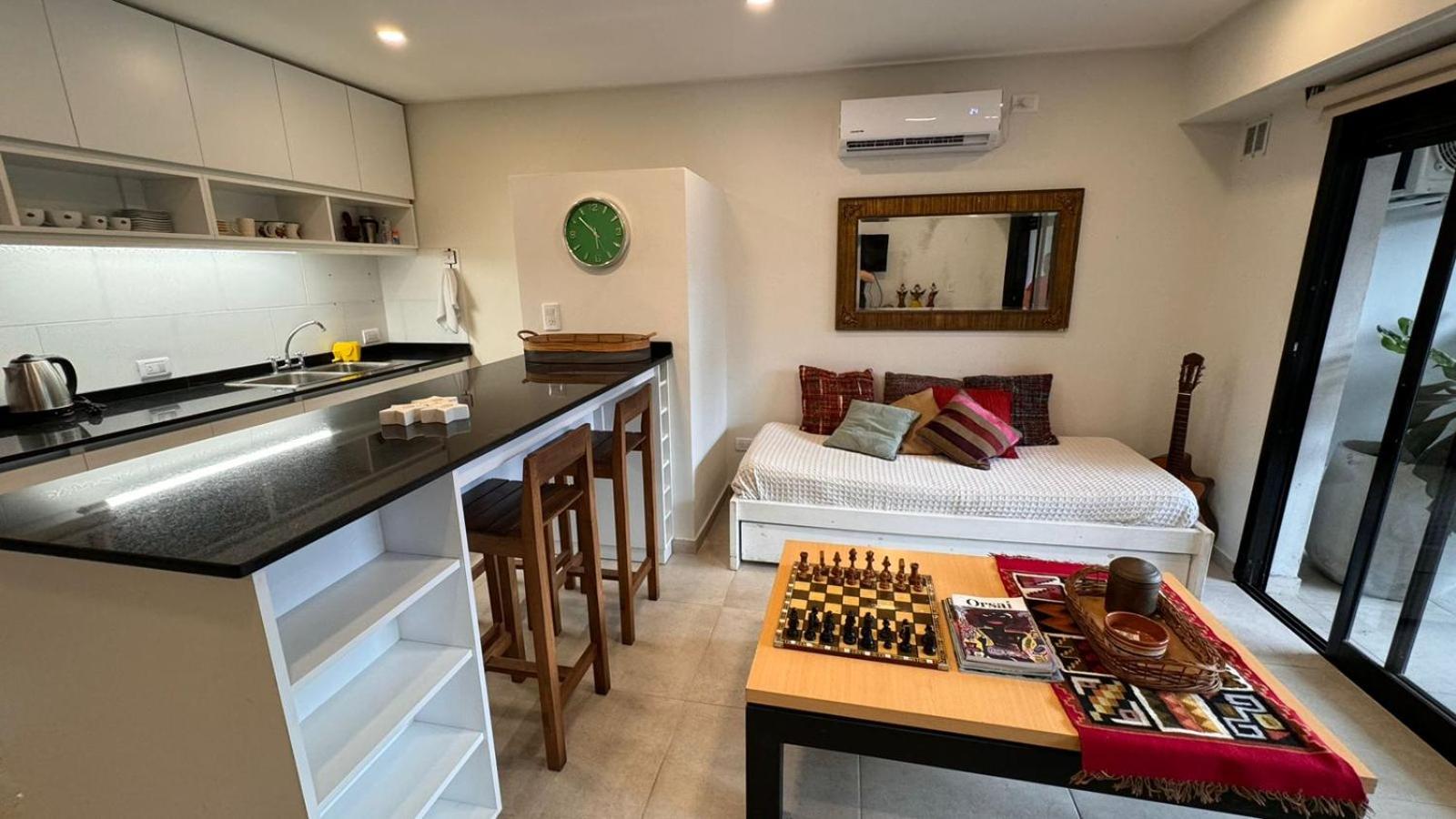 Casita moderna, equipada y excelente ubicación