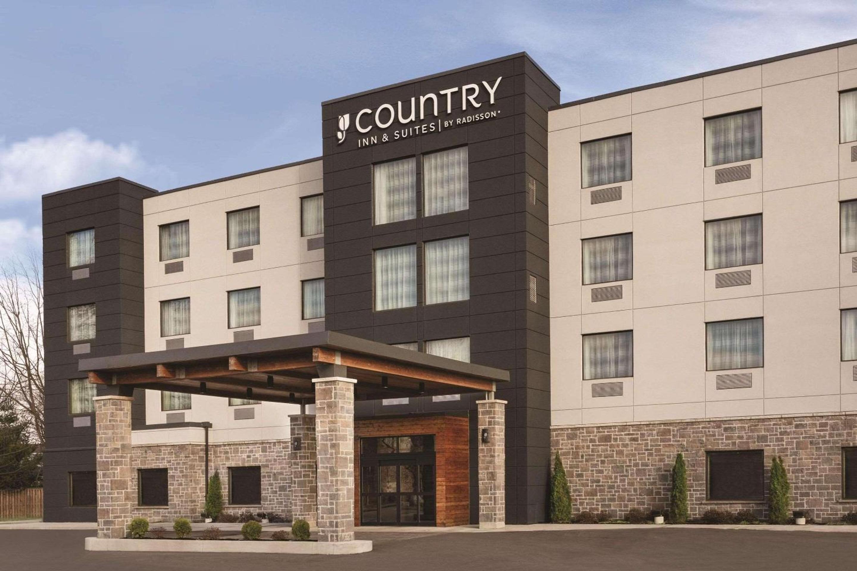 Belleville Vacations - Country Inn  Suites by Radisson, Belleville, ON - Property Image 48