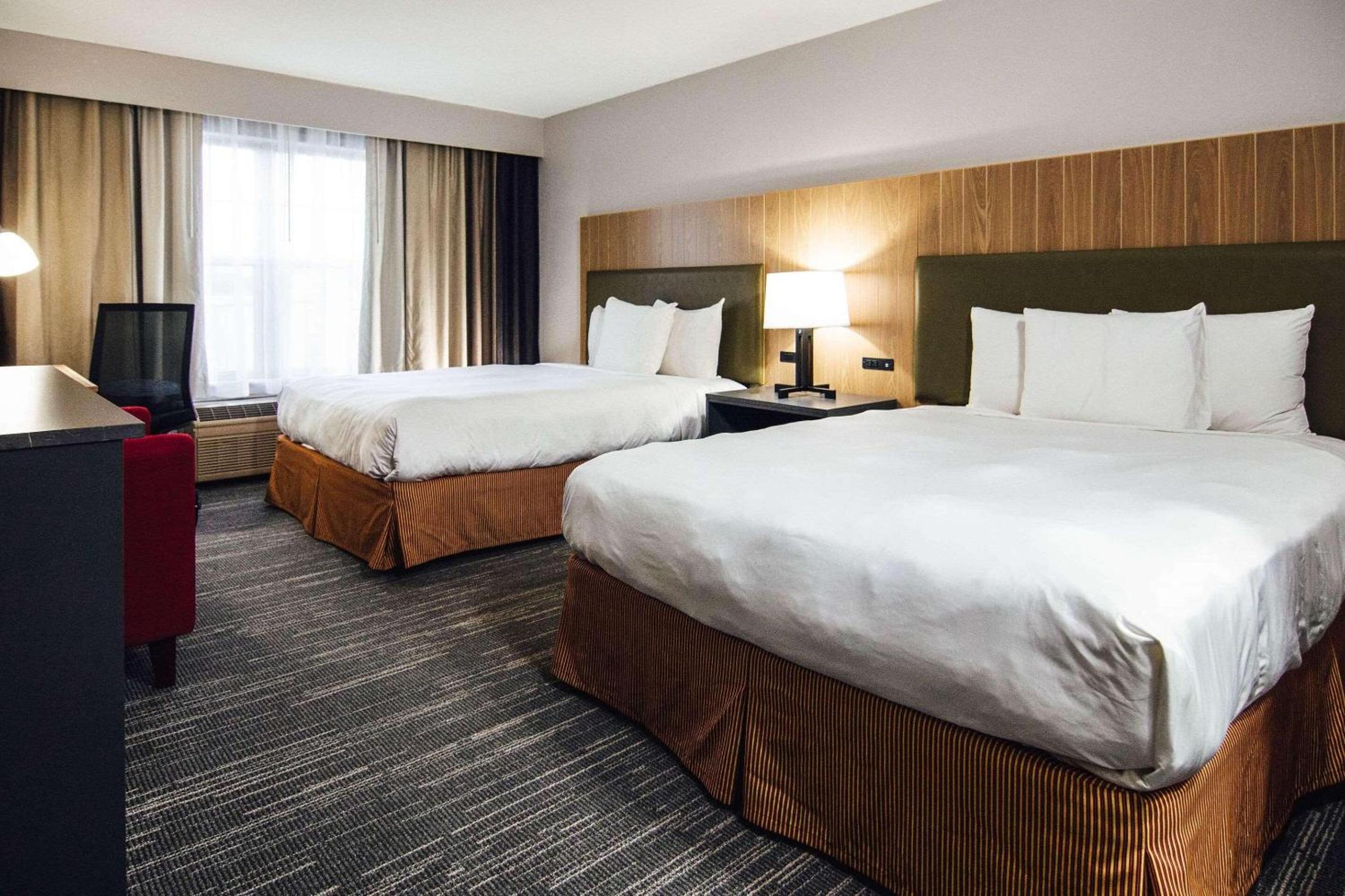 Country Inn & Suites by Radisson, Stockton, IL view 5