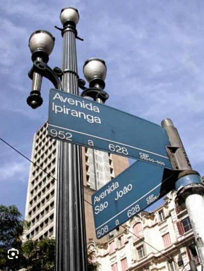 Studio Flex com garagem e piscina no centro de Sp