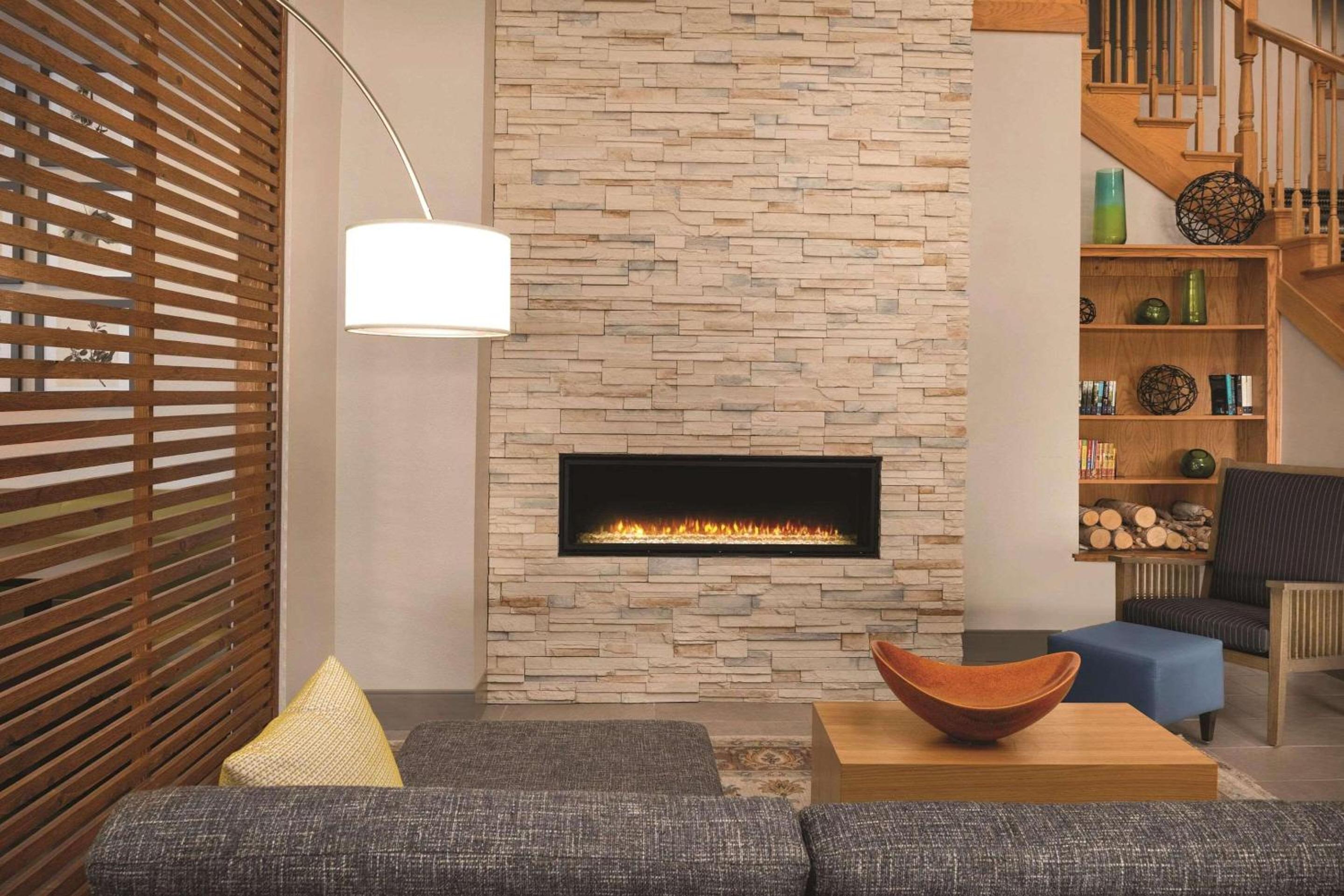 Galena Vacations - Country Inn  Suites by Radisson, Galena, IL - Property Image 2