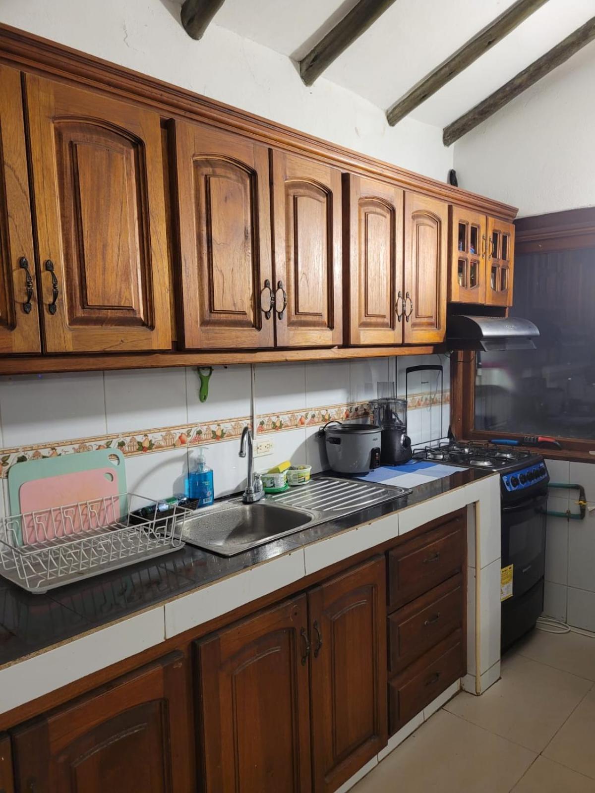 Apartamento a 3 cuadras de la Plaza Principal