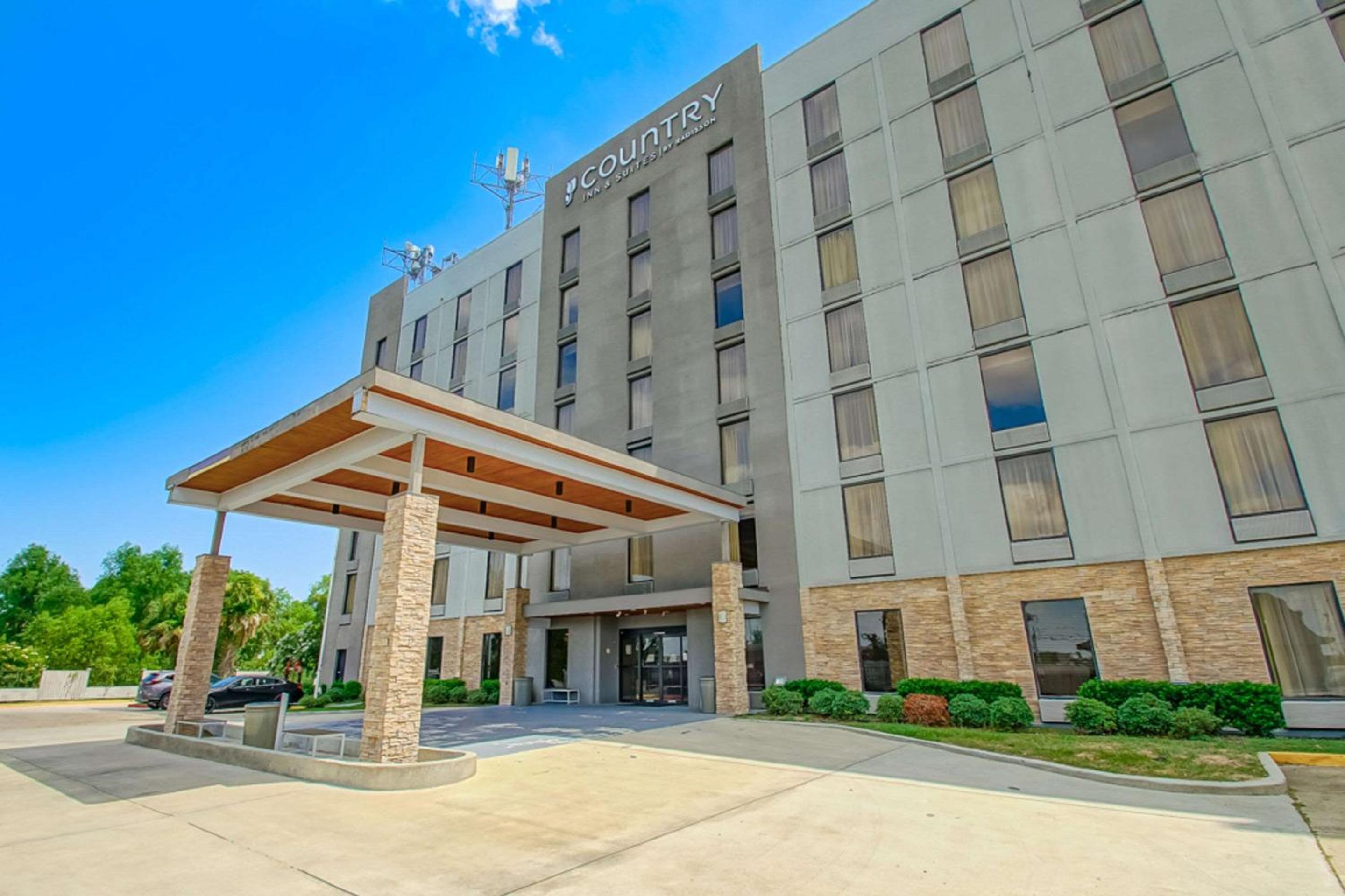 New Orleans Vacations - Country Inn  Suites by Radisson, New Orleans I-10 East, LA - Property Image 1