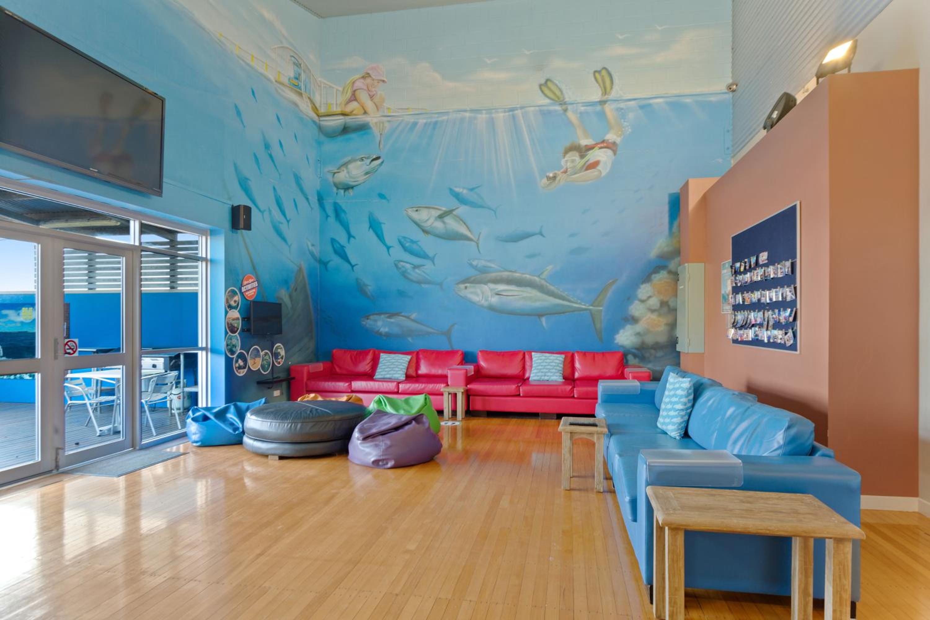 lounge