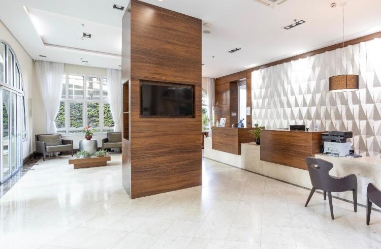2401 Luxo e Conforto nas Alturas
