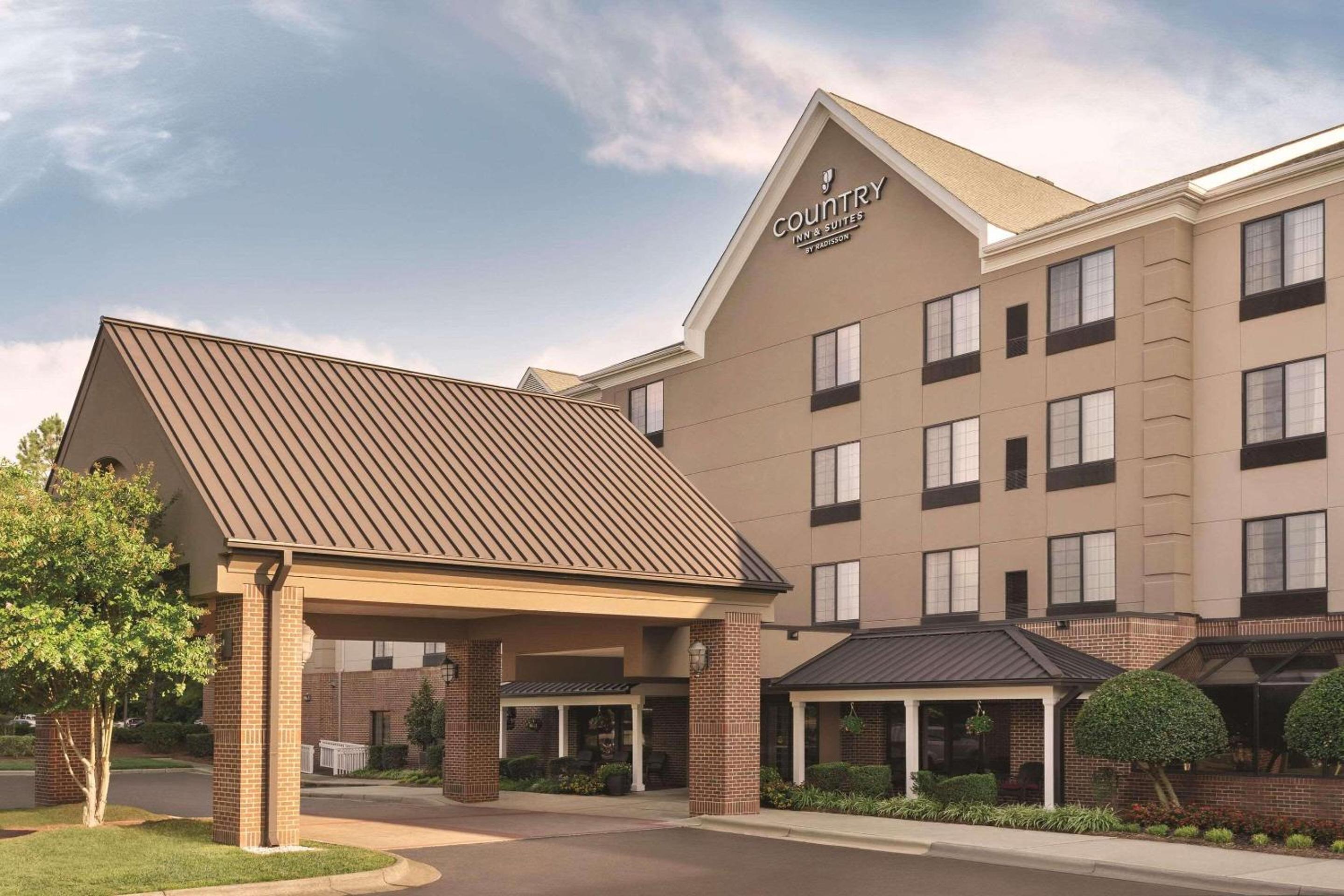 Raleigh Vacations - Country Inn  Suites by Radisson Raleigh-Durham Airport NC - Property Image 1