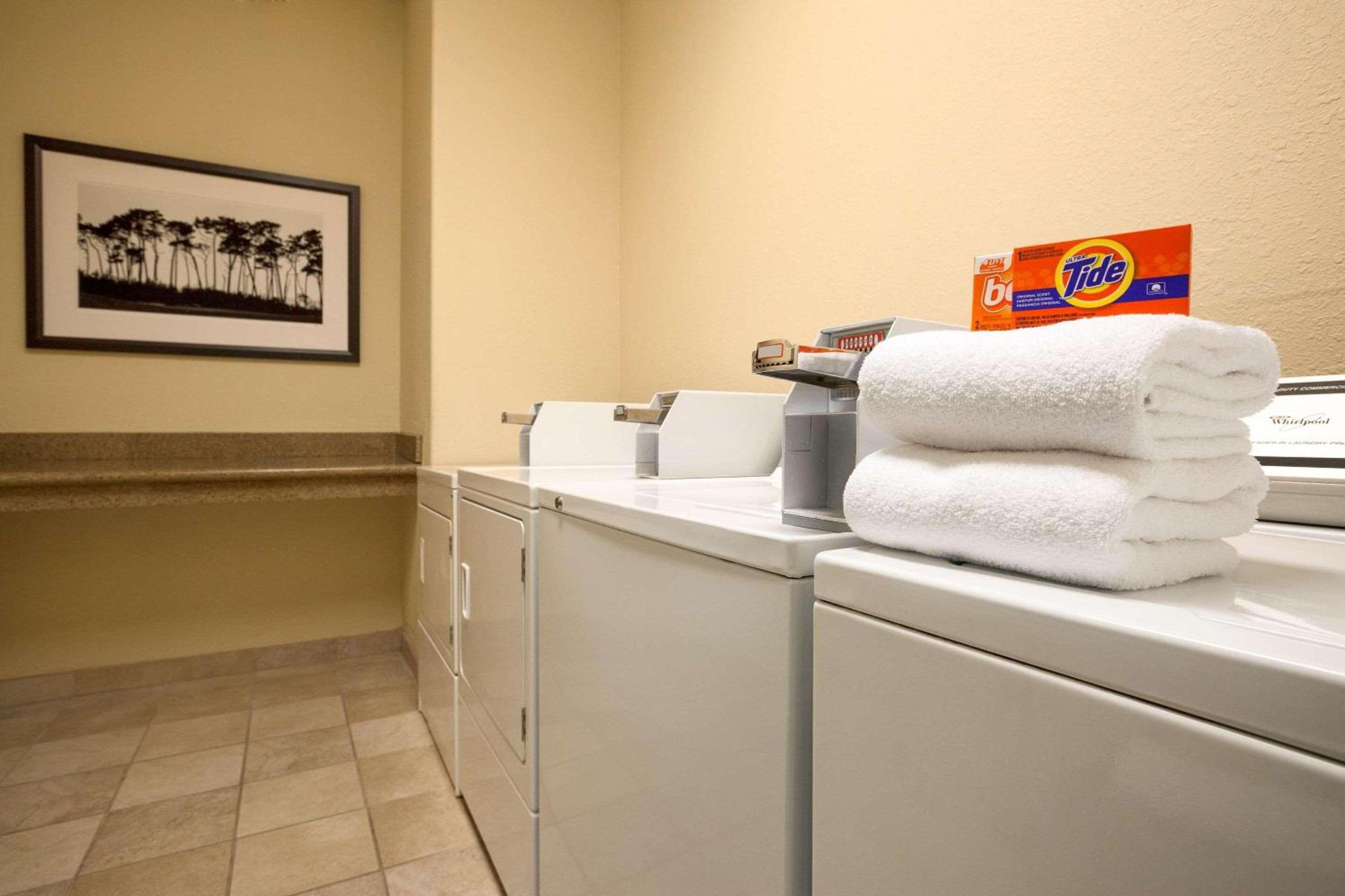 Country Inn  Suites by Radisson, Greenville, NC - Property Image 3
