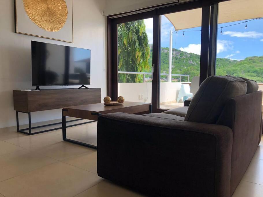 1 Room Apartment-Green View 8